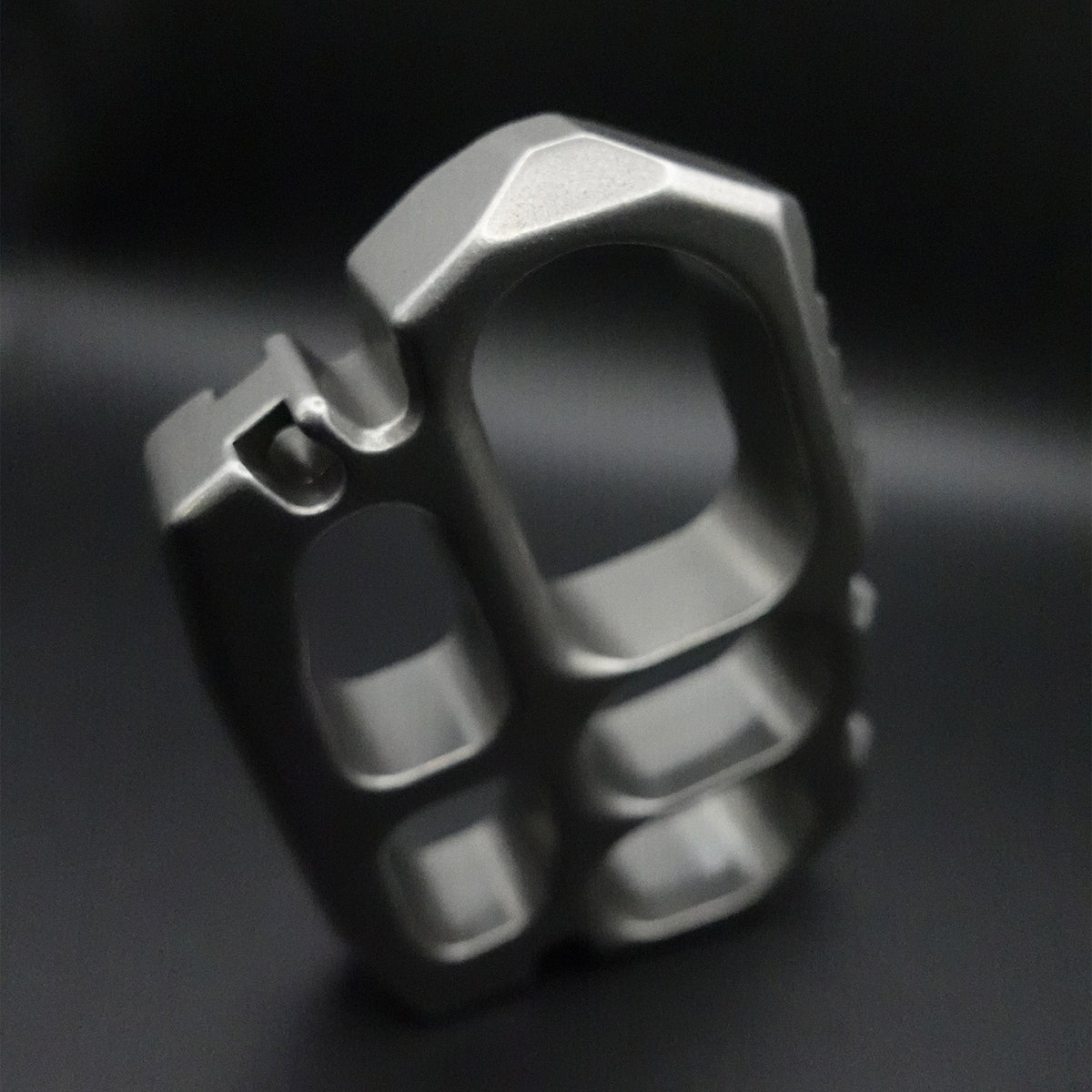 Full Stainless Steel Everyday Carry Knuckle Dusters Brass Knuckles - Tophatter Daily Deals