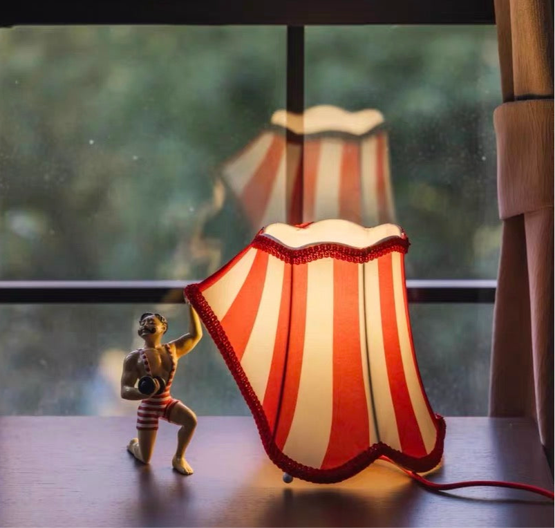 Circus Hercules Table Lamp Lighting - Tophatter Daily Deals