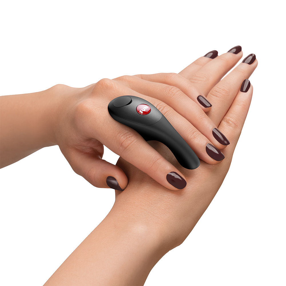 Fun Factory Be-One – USB-C Rechargeable Finger Stimulator 7.4 cm Vibrator > Vibrators > Finger Vibrators - Tophatter Daily Deals