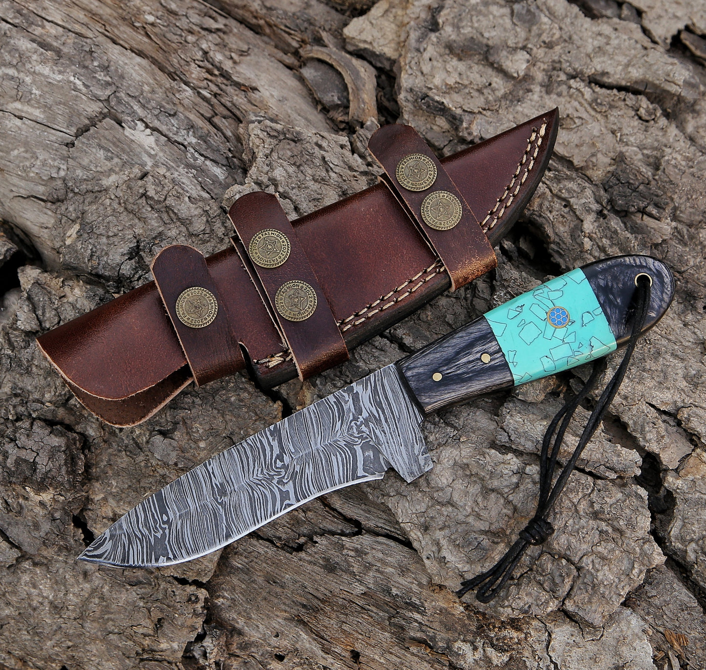 9.7" Damascus Steel Custom Handmade Hunting Skinning Knife - TOPHATTER'S ARMORY DEALS Collectible Weapons - Tophatter Daily Deals