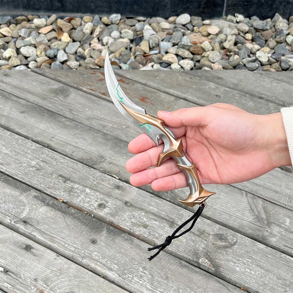 Mini-Scale Val Props Collective Metal Knife Fan Art - Tophatter Daily Deals