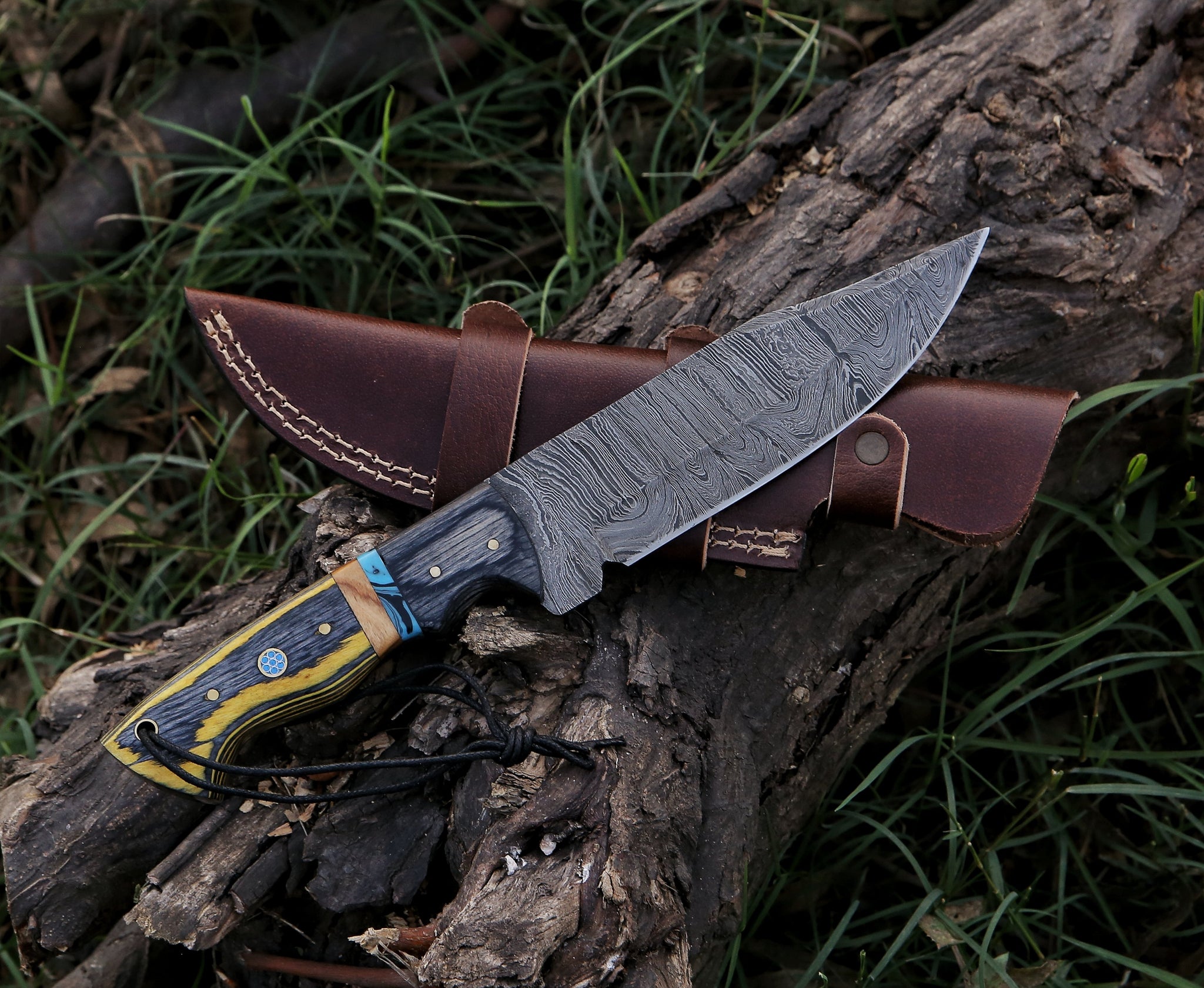 11.2" Damascus Steel Custom Handmade Hunting Skinning Knife - TOPHATTER'S ARMORY DEALS Collectible Weapons - Tophatter Daily Deals