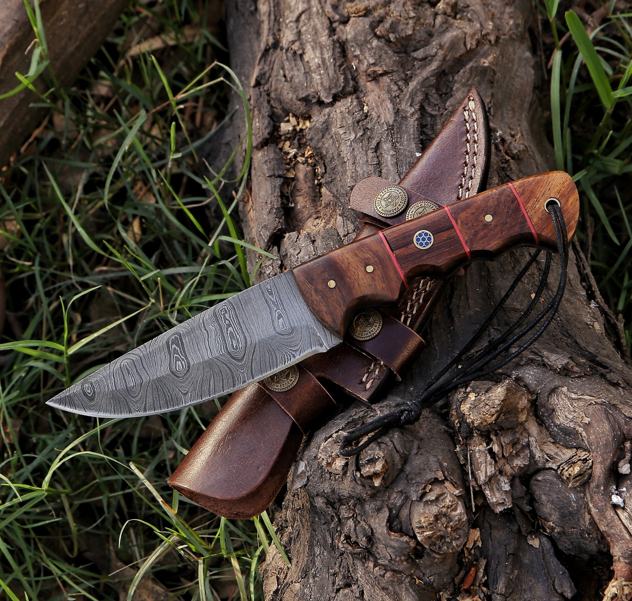 8.8" Damascus Steel Custom Handmade Hunting Skinning Knife - TOPHATTER'S ARMORY DEALS Collectible Weapons - Tophatter Daily Deals