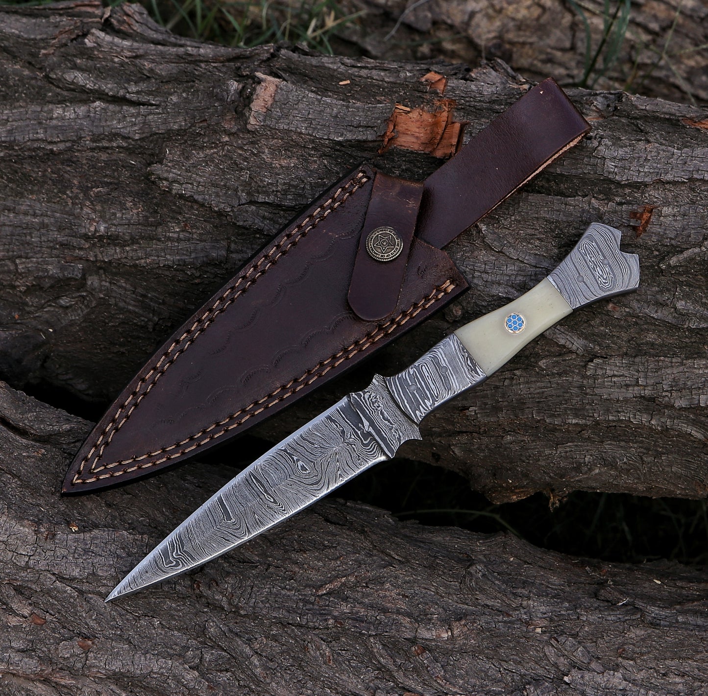 10" Damascus Steel Custom Handmade Bone Handle Hunting Dagger Knife - TOPHATTER'S ARMORY DEALS Collectible Weapons - Tophatter Daily Deals