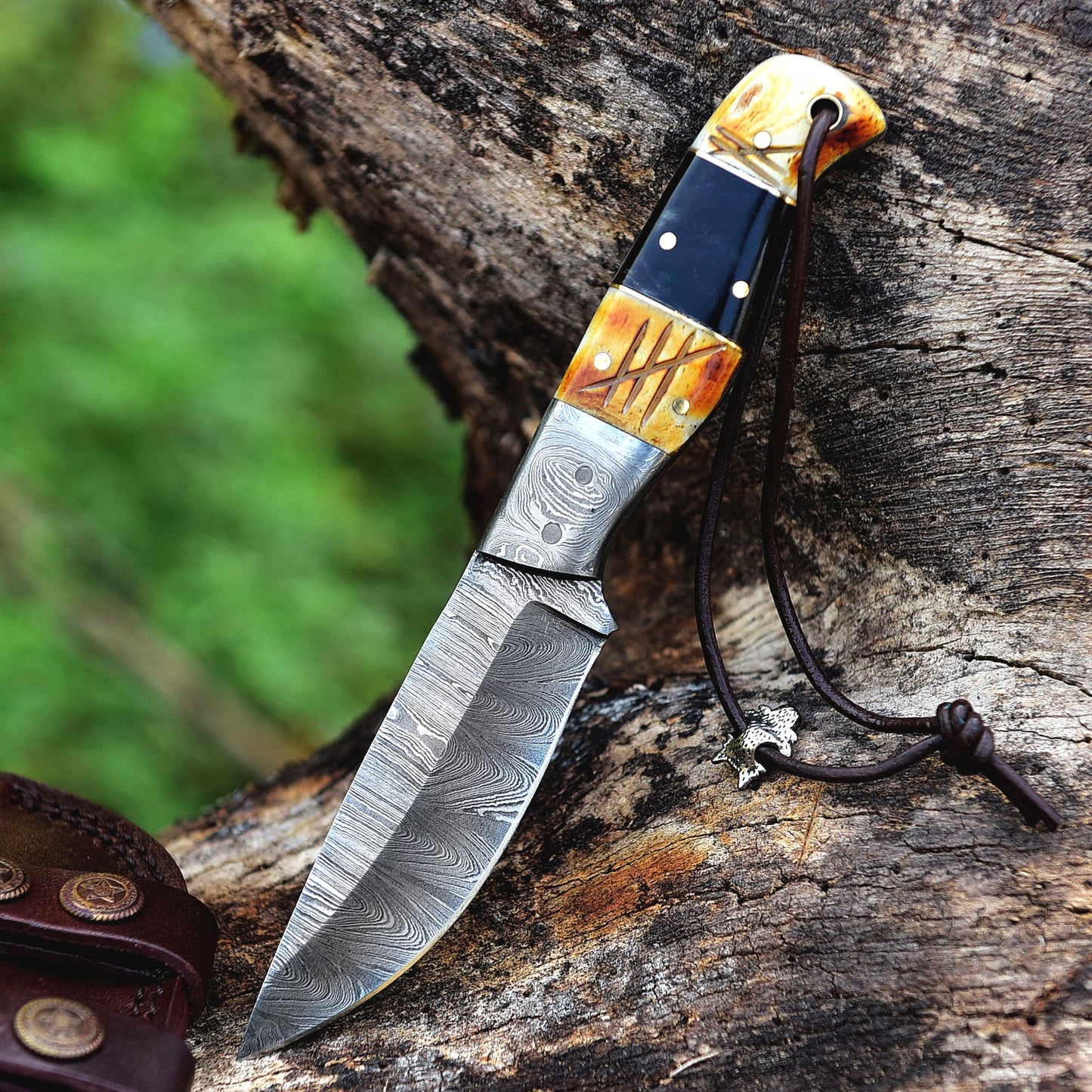 8" Custom Handmade Damascus Steel Hunting Skinning Knife - TOPHATTER'S ARMORY DEALS Collectible Weapons - Tophatter Daily Deals
