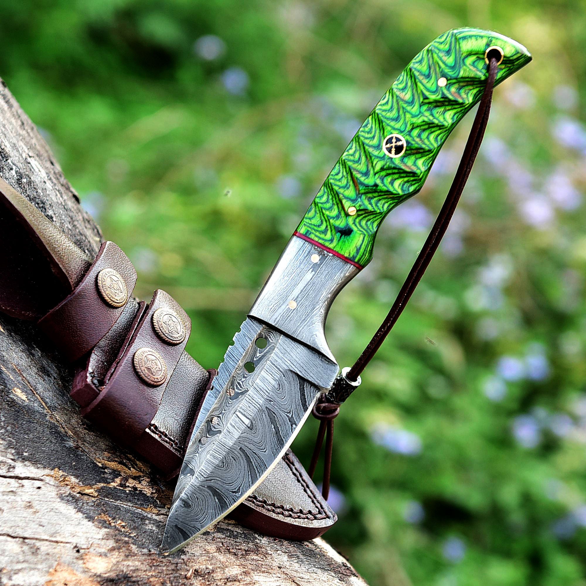 9 Inch Custom Handmade Damascus Steel Hunting Skinning Knife - TOPHATTER'S ARMORY DEALS Collectible Weapons - Tophatter Daily Deals
