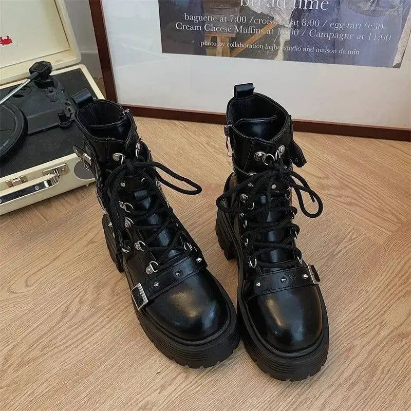 Fashion New Women's Biker Boots Patent Leather Breathable Zipper Lolita Platform Boots Winter New Retro Gothics Botines Chelsea - Tophatter Daily Deals