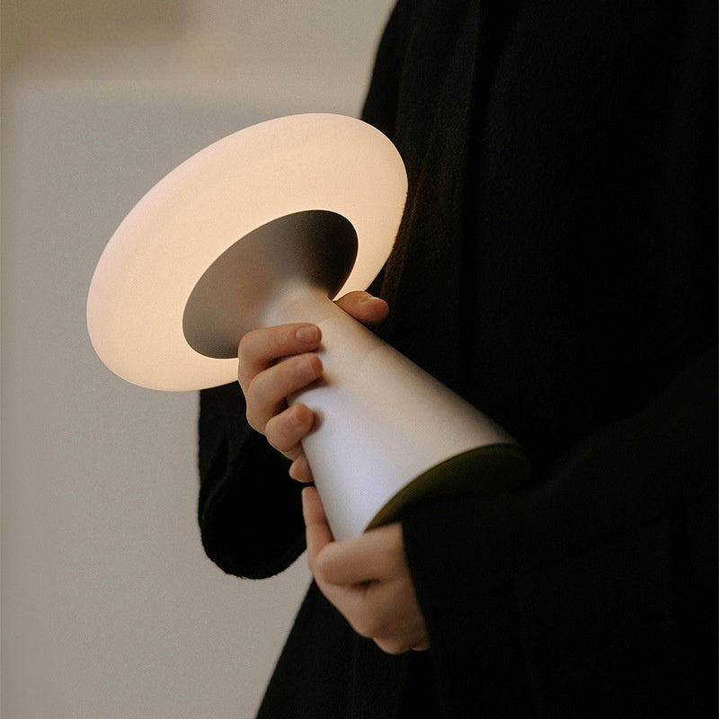 Flat Slat Table Lamp Lighting - Tophatter Daily Deals