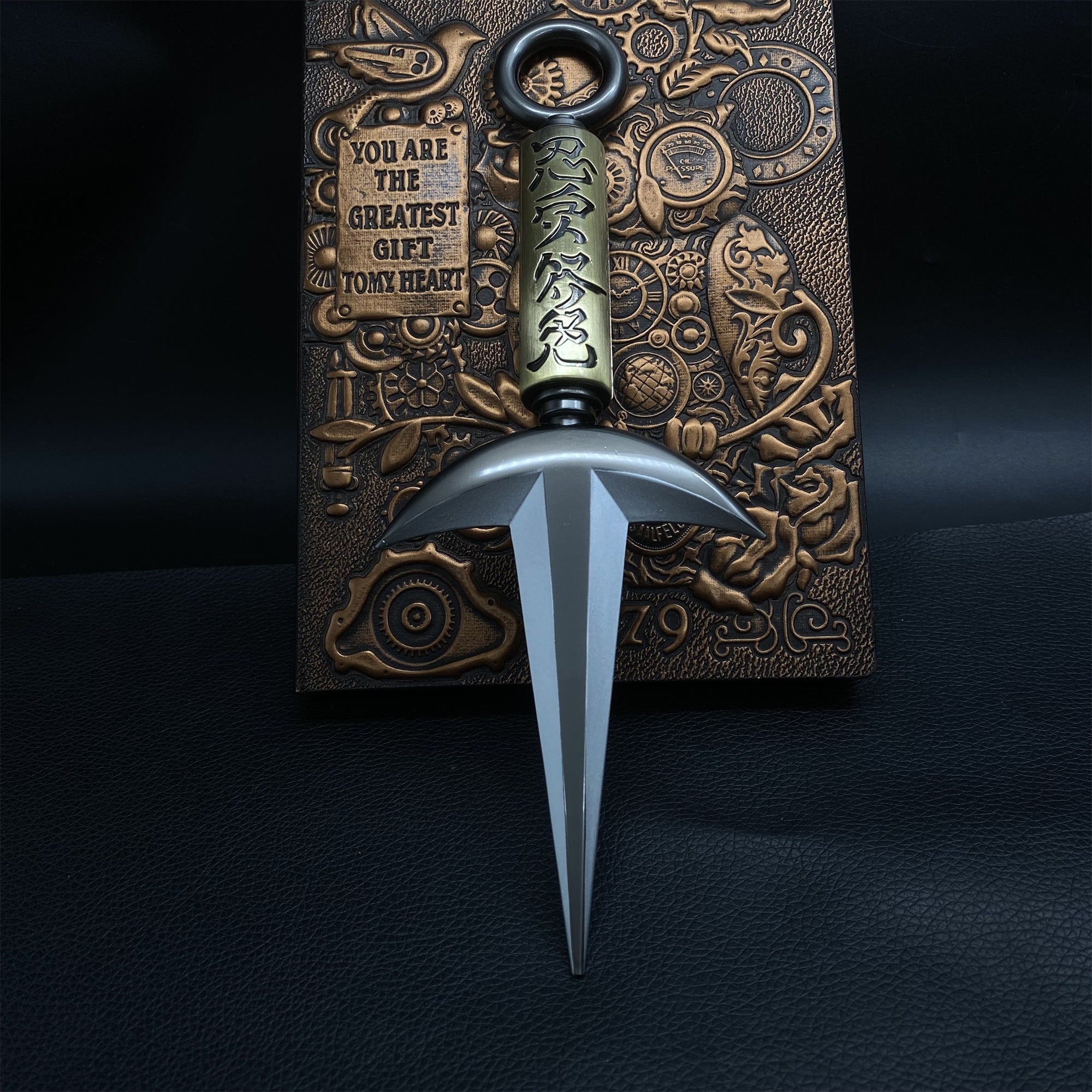 Ninja Flying God Kunai Metal Replica - Tophatter Daily Deals