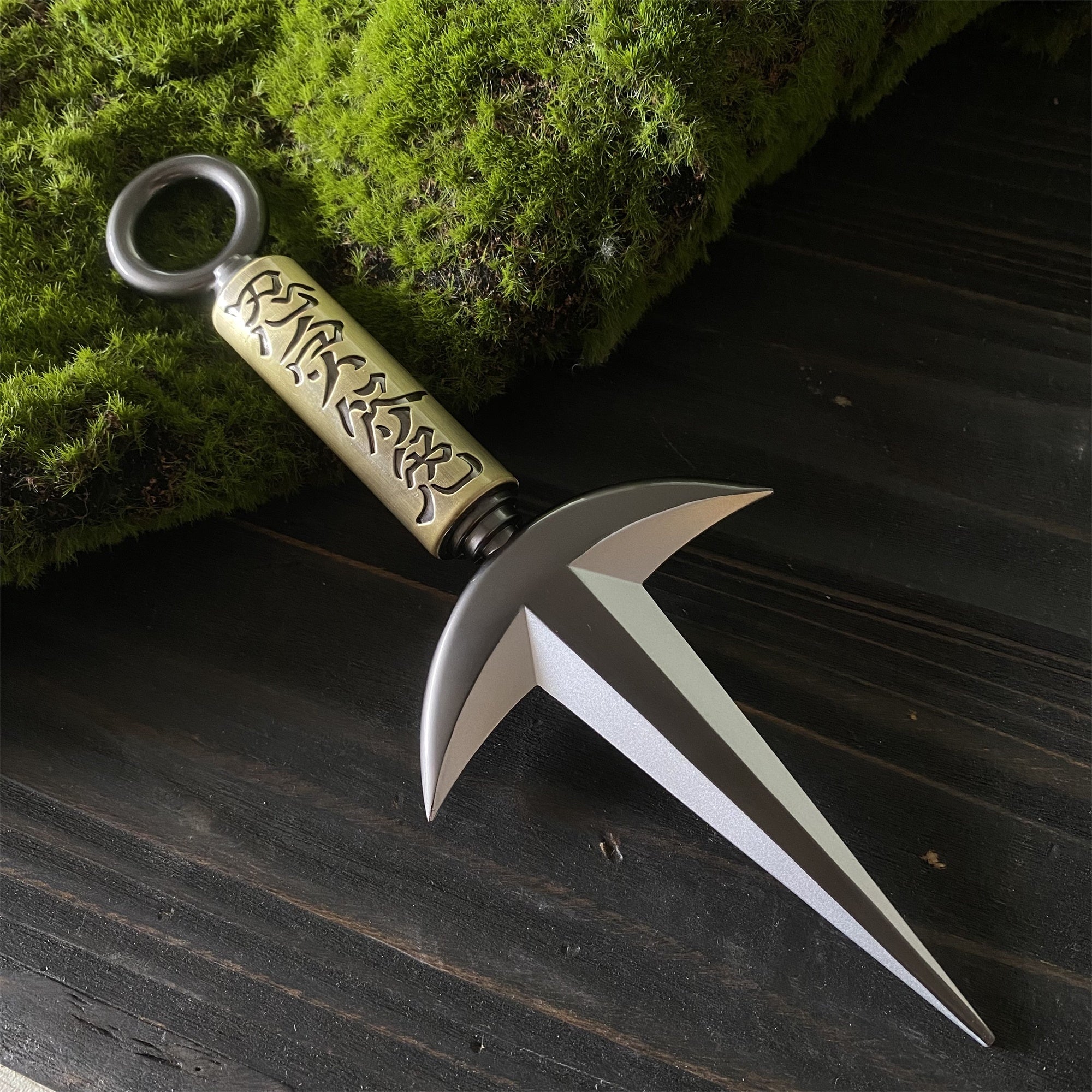 Ninja Flying God Kunai Metal Replica - Tophatter Daily Deals