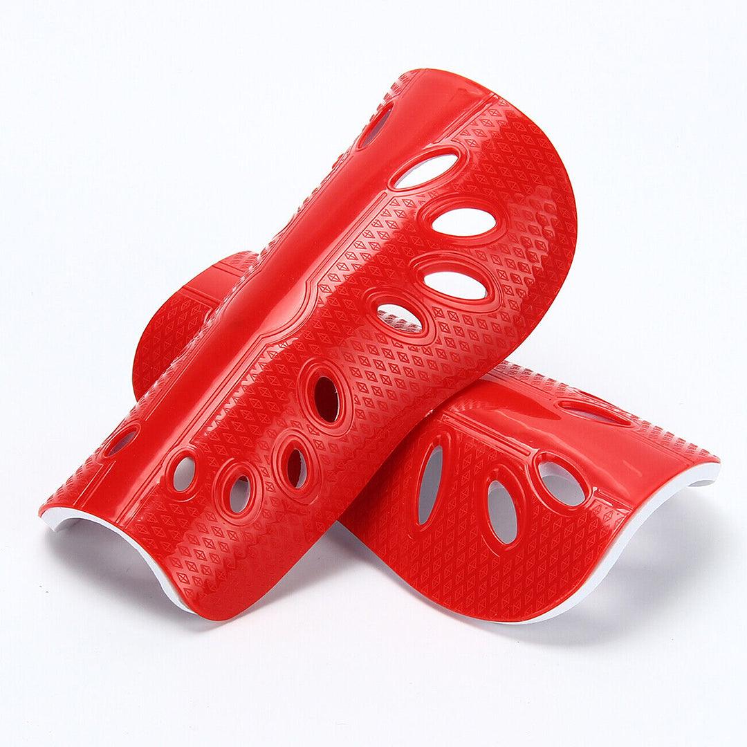 Footballers Shin Pads - Soccer Shin Protector Pad To Secure Leg Shin Guards Sport Guard Strapless Breathable Pads Soccer - Tophatter Daily Deals