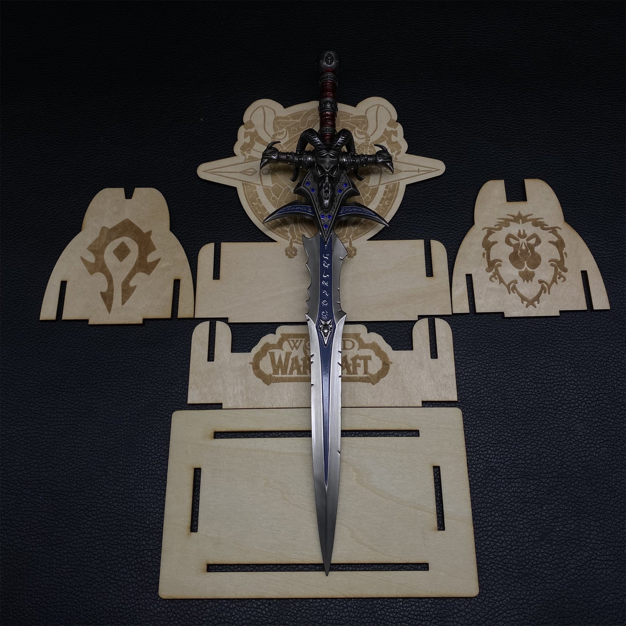 Hot Game Peripheral Lich King Frostmourne Metal Replica - Tophatter Daily Deals