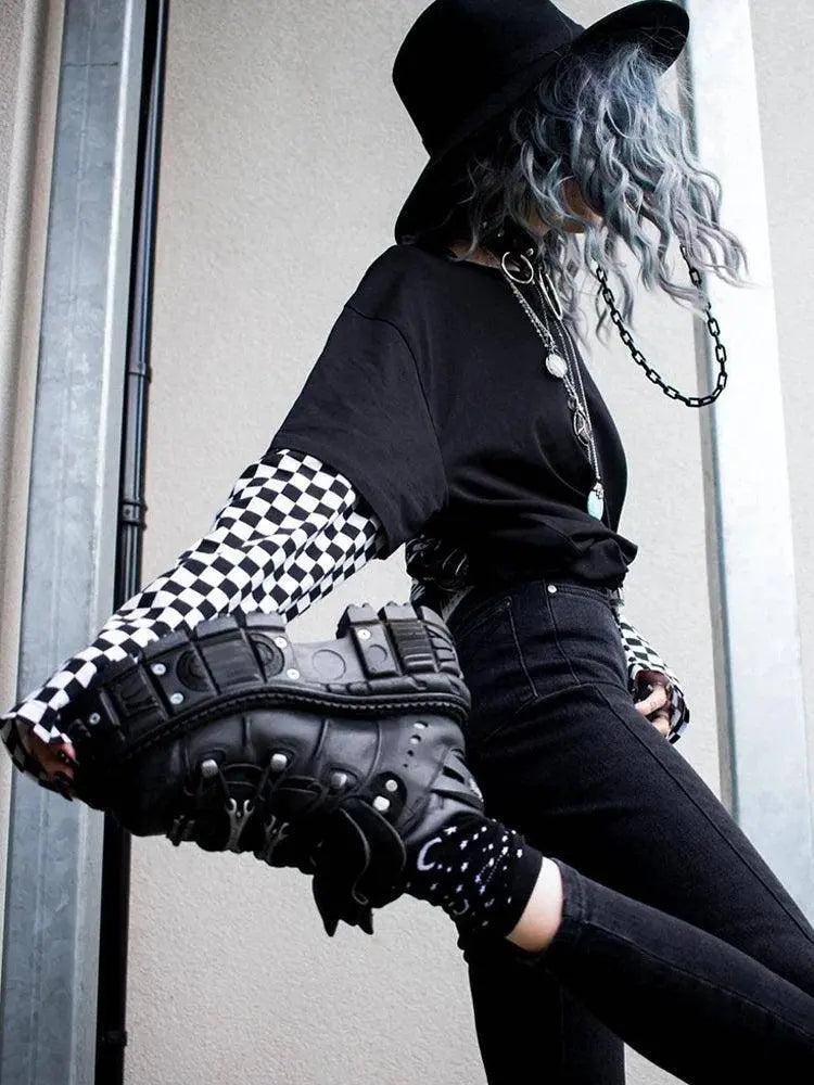 GMQM Fashion Women's Flat Platform Ankle Boots Black Punk Style Round Toe Thick Sole Rock Boots Metal Decor Y2k Halloween Shoes - Tophatter Daily Deals