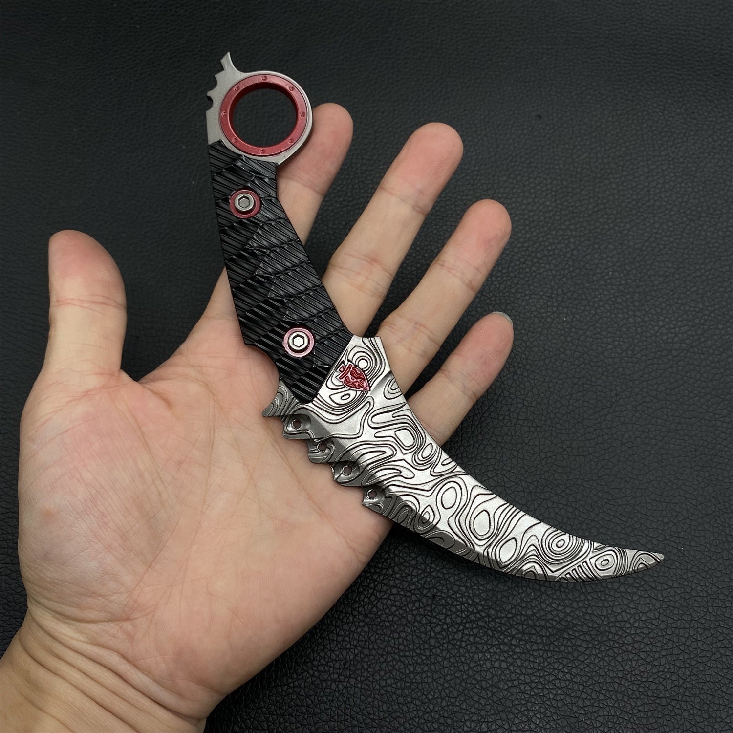 Arena Breakout Game Knife Metal Replica For Collection Lower Crescent Karambit - Tophatter Daily Deals