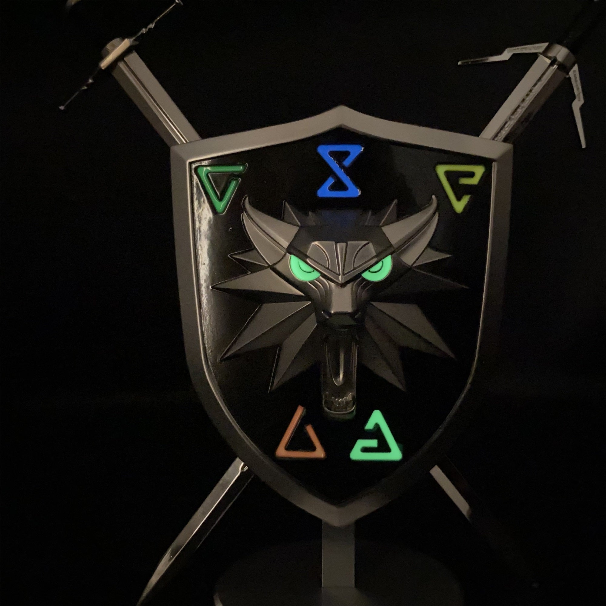 Geralt Wolf School Shield & Swords - Tophatter Daily Deals