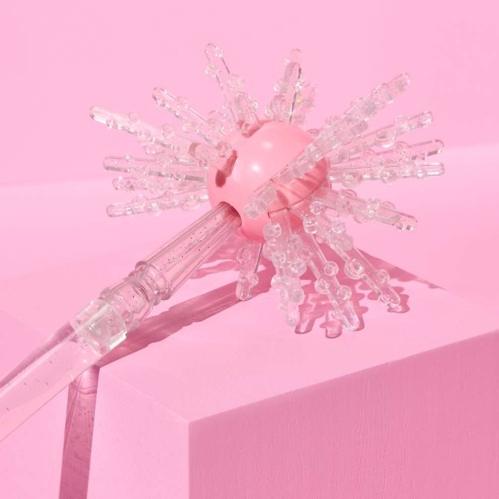 Wicked - Glinda Bubble Wand Role Play Edition Replica Wand - Tophatter Daily Deals