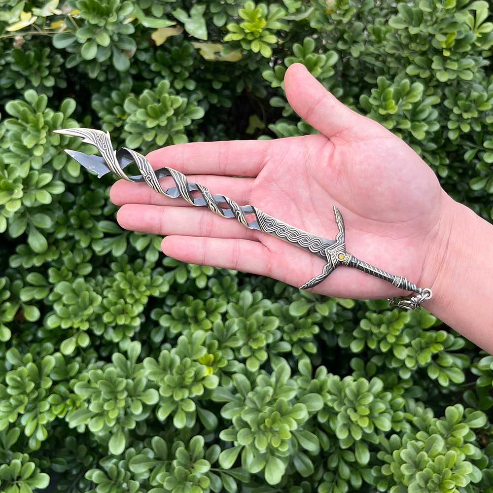 Godslayer’s Greatsword Godslayers Greatsword Only - Tophatter Daily Deals