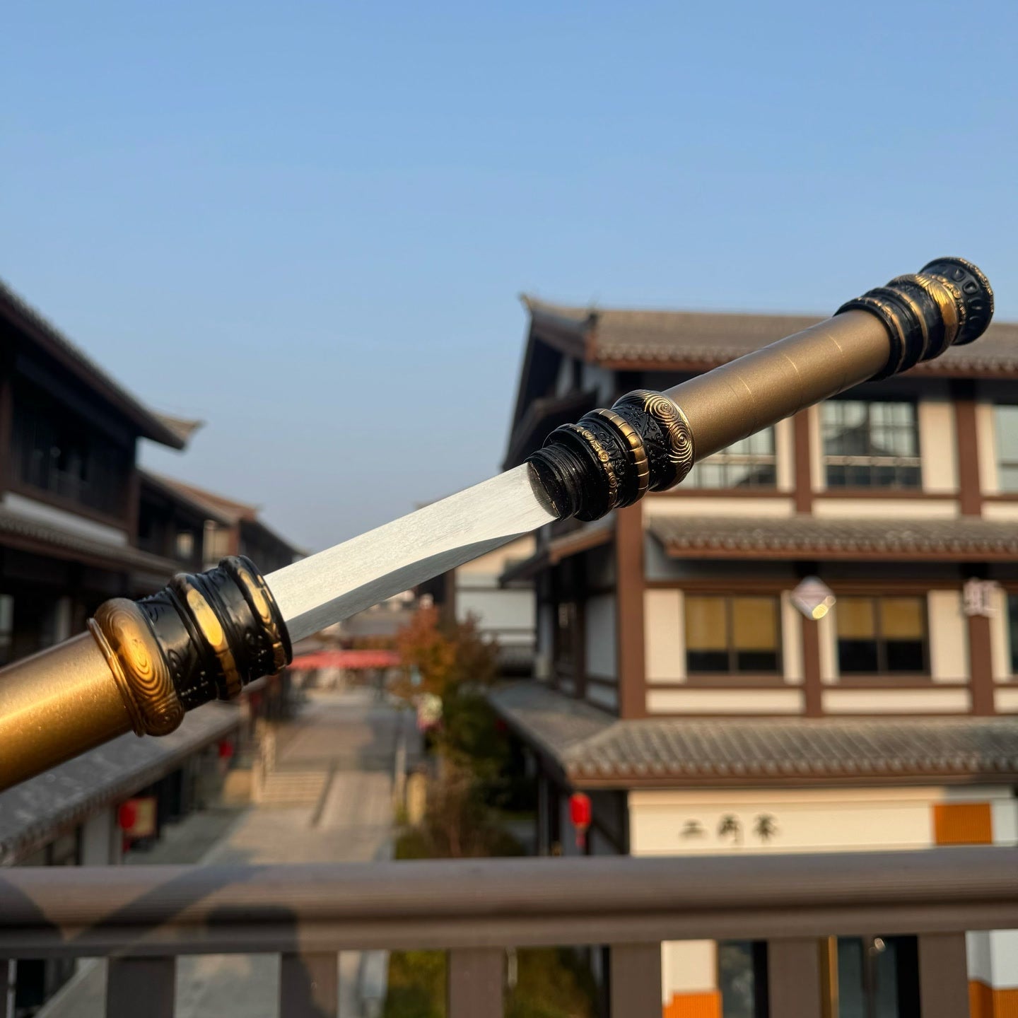 Golden Cudgel Staff Knife - Tophatter Daily Deals