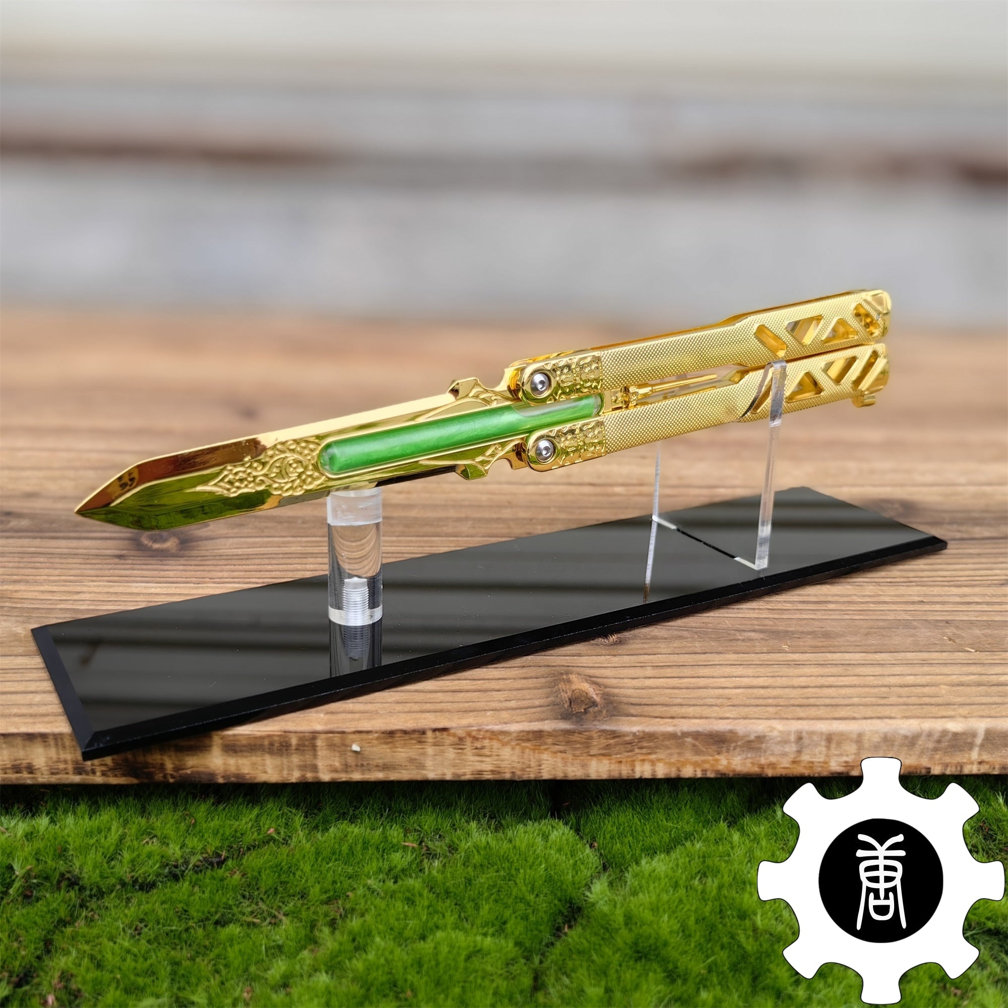 Golden Plated Octane Heirloom V3 Limit Version Heirloom & Acrylic Stand - Tophatter Daily Deals
