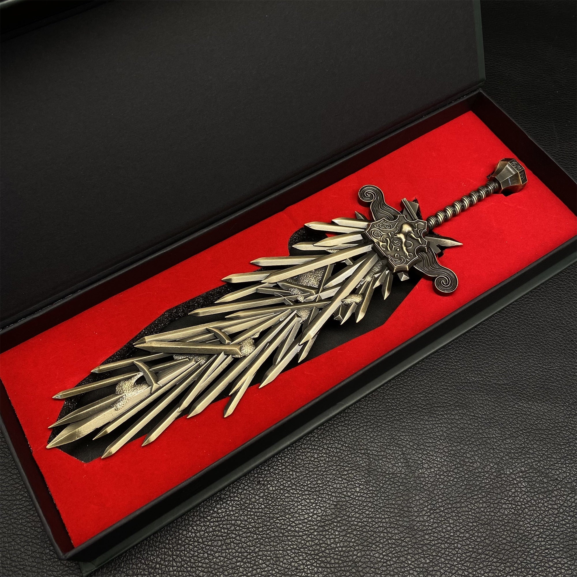 Soul Game Grafted Blade Greatsword Metal Replica - Tophatter Daily Deals