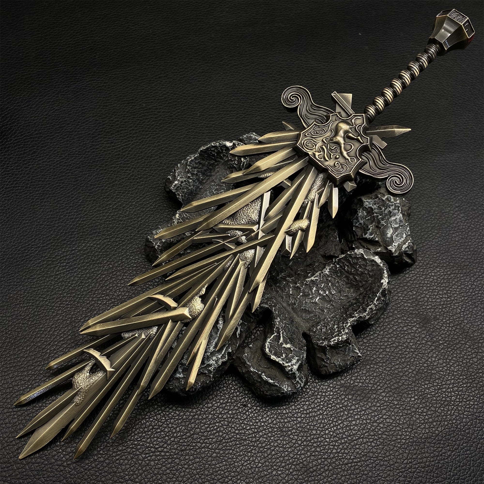 Soul Game Grafted Blade Greatsword Metal Replica - Tophatter Daily Deals