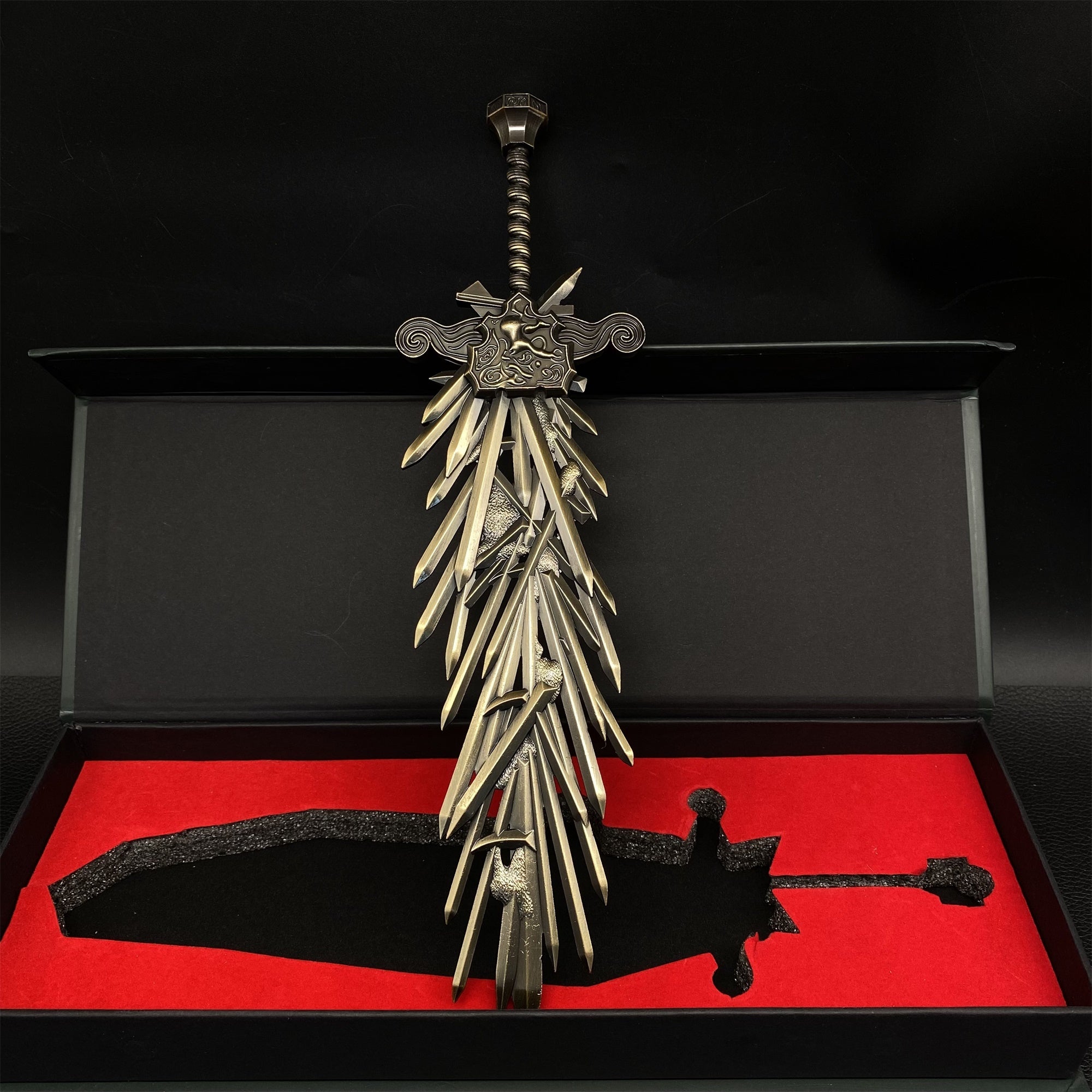 Soul Game Grafted Blade Greatsword Metal Replica - Tophatter Daily Deals