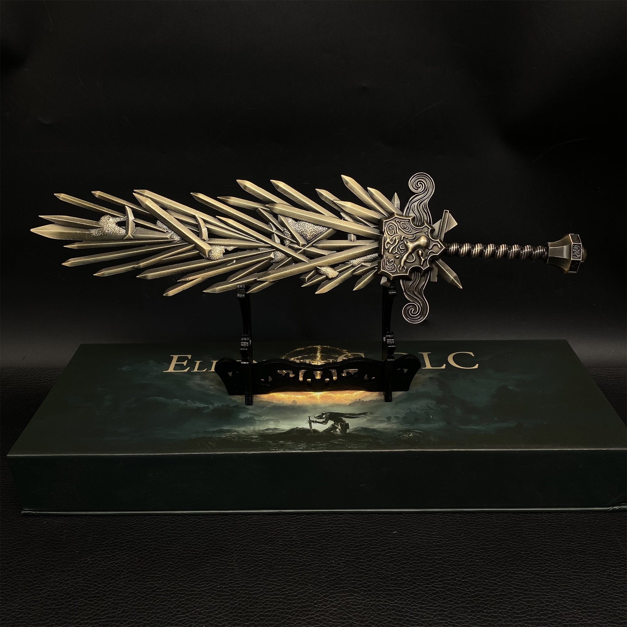 Soul Game Grafted Blade Greatsword Metal Replica Sword & Wood Stand - Tophatter Daily Deals