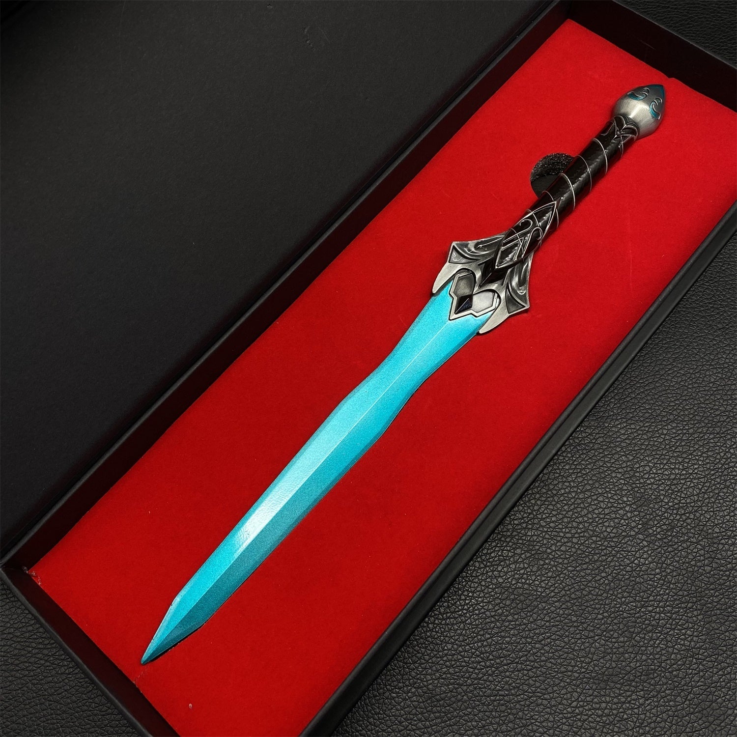 Hot Game Mini Greatsword Metal Miniature 22 Options Chillrend Sword - Tophatter Daily Deals