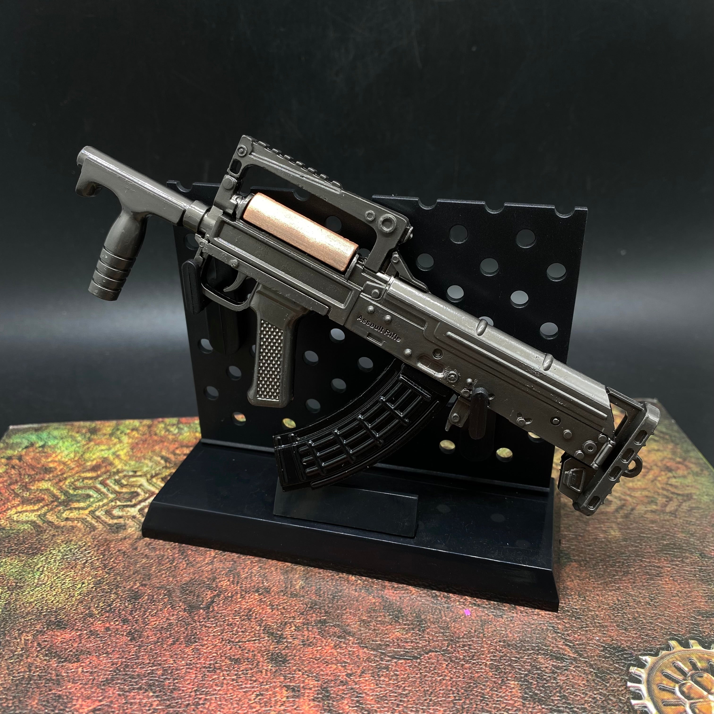 OTs-14 Groza Miniature Metal Gun Model Alloy Gun 17CM/6.9" With Plastic Stand - Tophatter Daily Deals