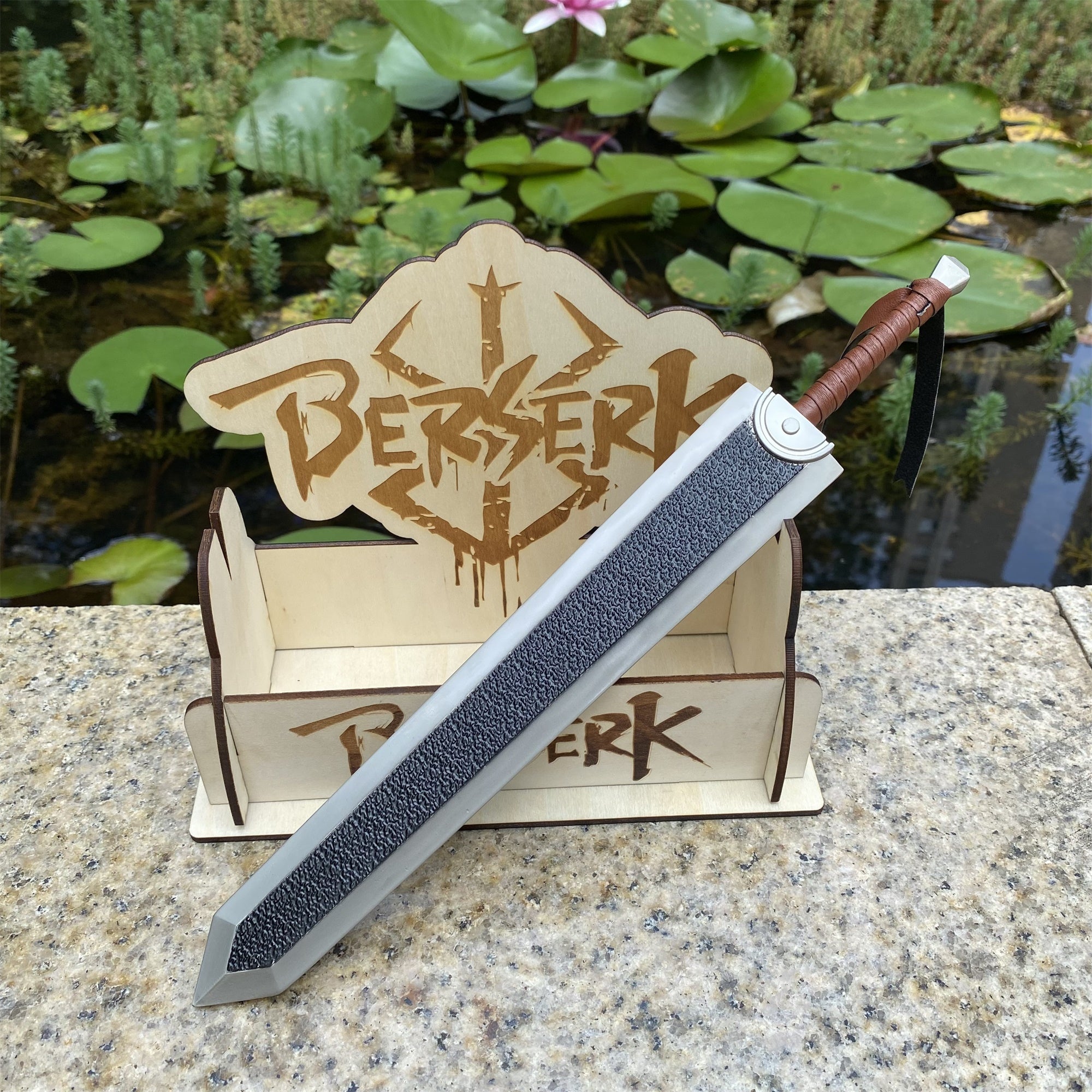 Anime Weapon Guts Sword Dragon Slayer Replica With Stand - Tophatter Daily Deals