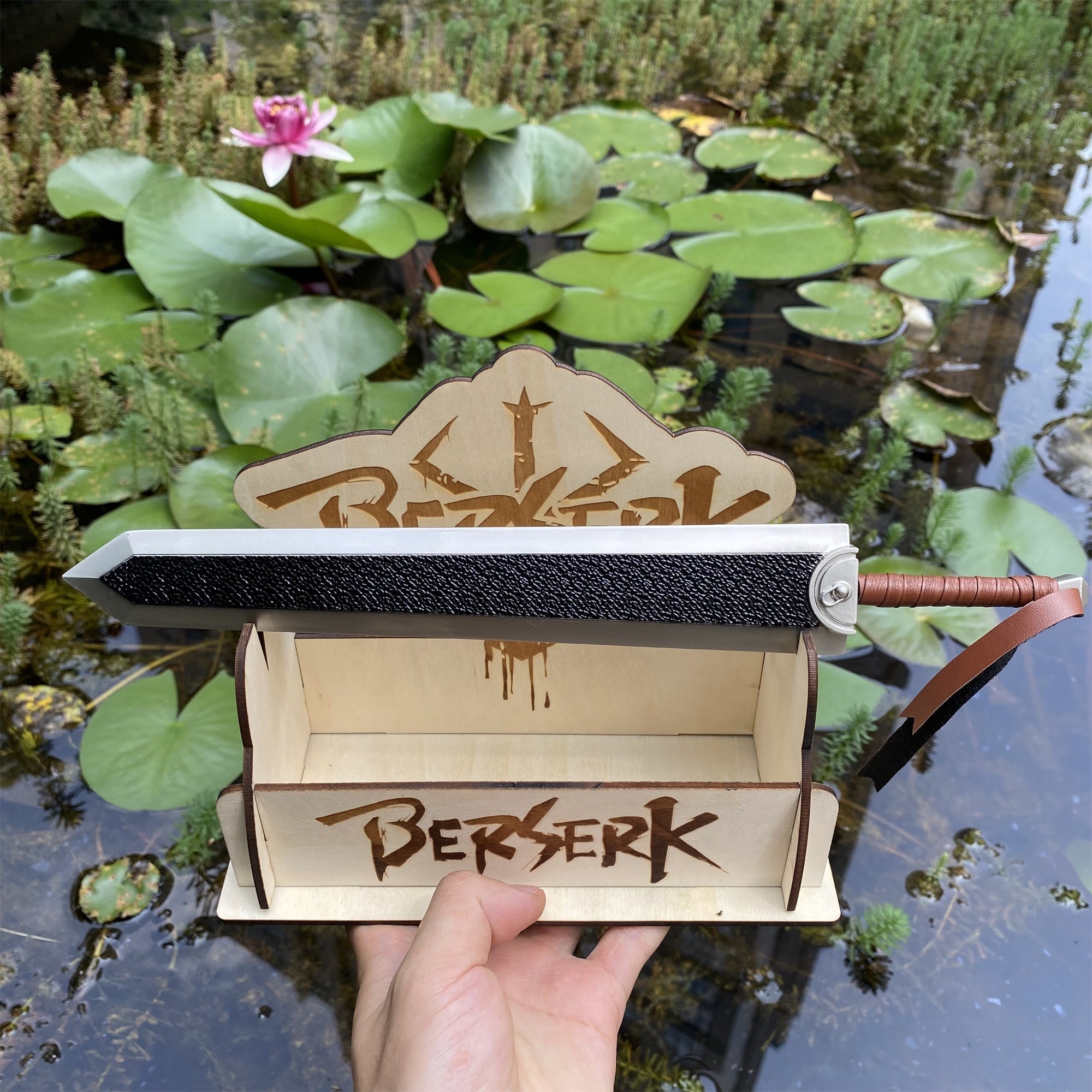 Anime Weapon Guts Sword Dragon Slayer Replica With Stand - Tophatter Daily Deals