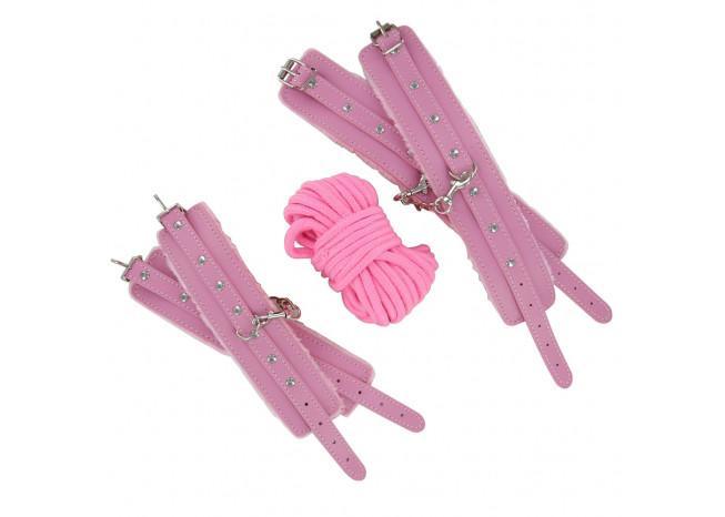 8-Piece Pretty in Pink Weekender Set novelty items - Tophatter Daily Deals