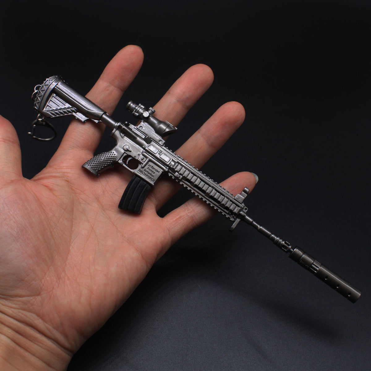 HK416 Metal Miniature Gun - Tophatter Daily Deals