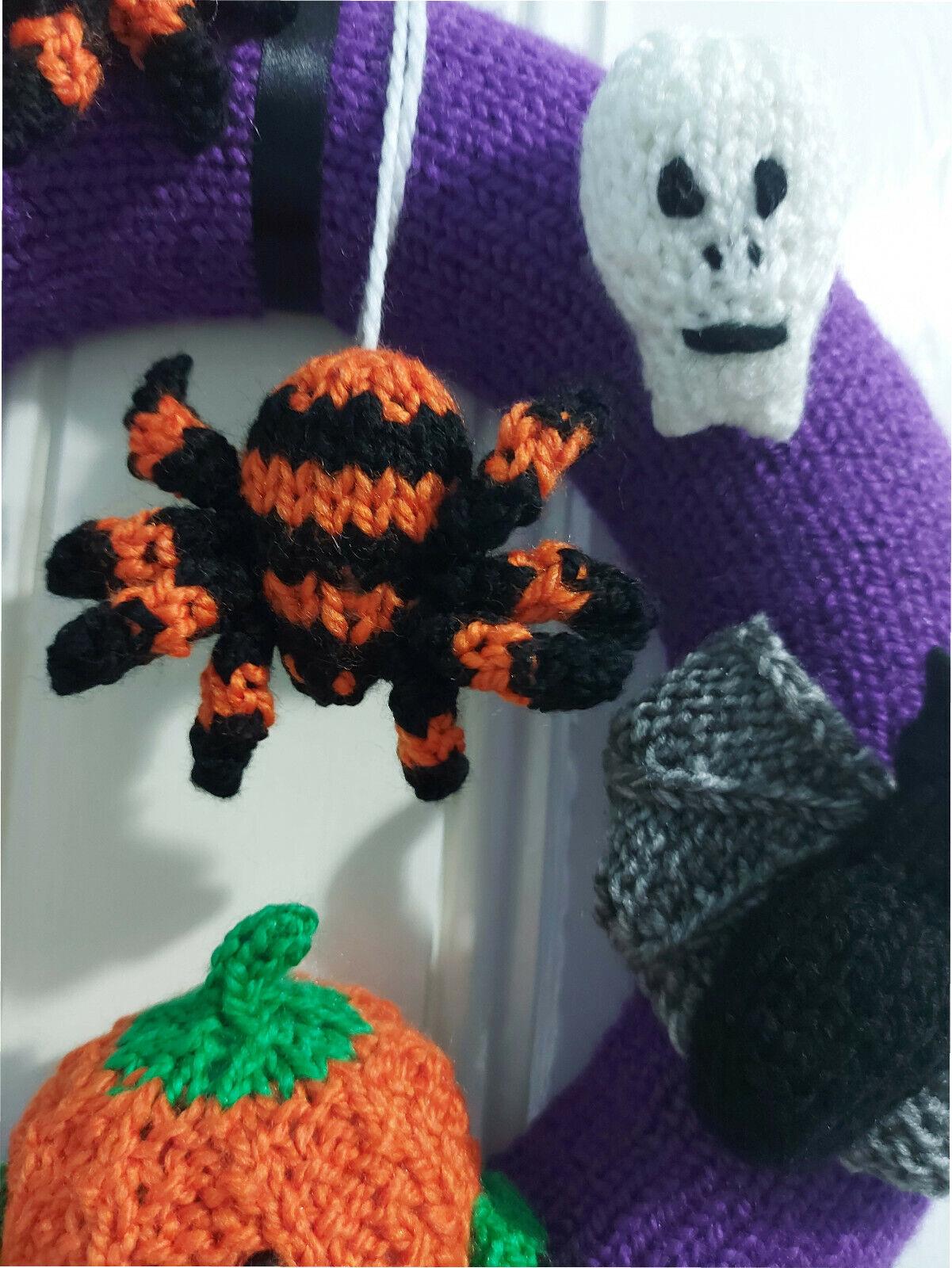 Halloween Door Wreaths UK - KNITTING PATTERN Halloween Wreath Decoration CHUNKY Ghost Spider Bat Apparel & Accessories - Tophatter Daily Deals