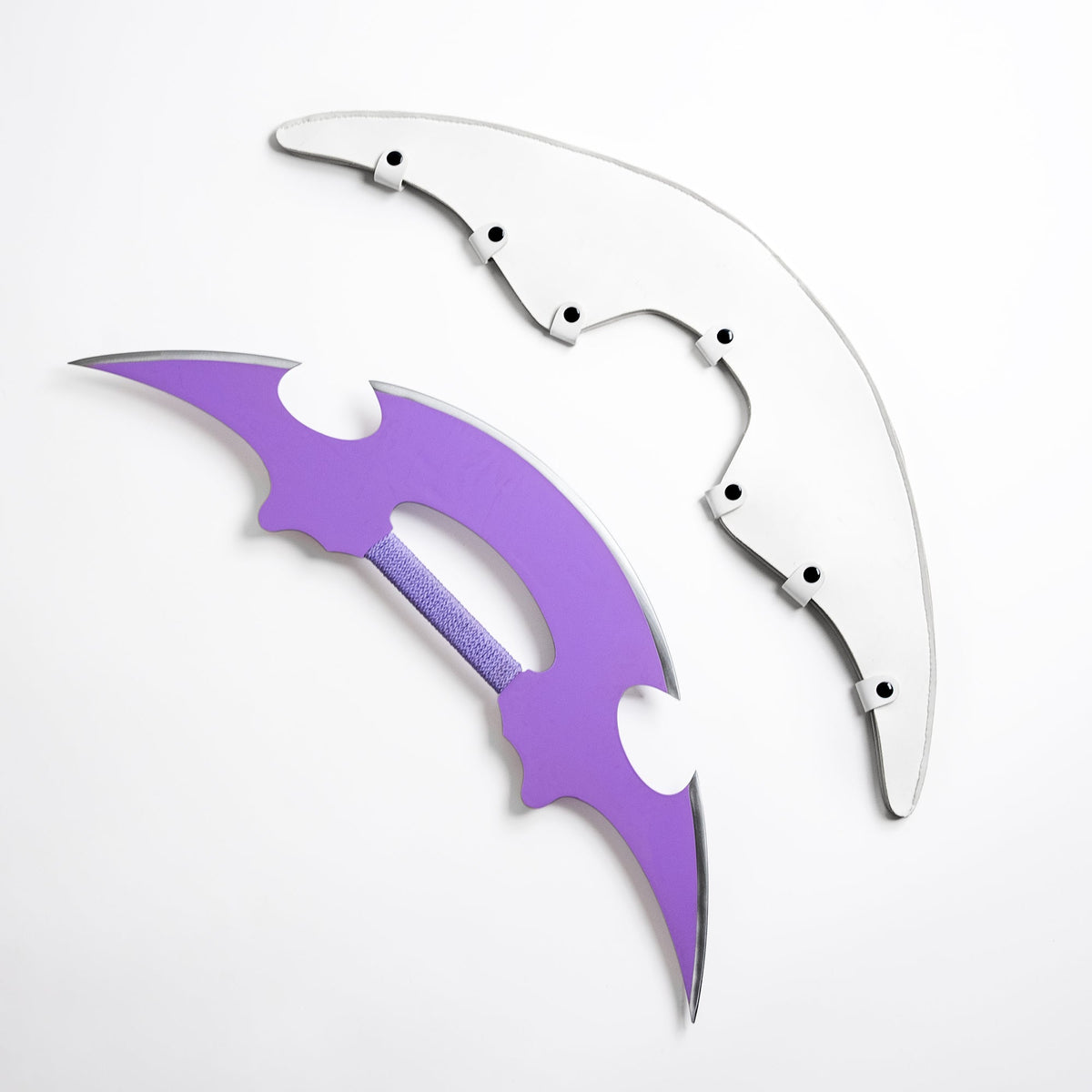 Han Lingsha’s Crescent Blade Video Game Sword - Tophatter Daily Deals