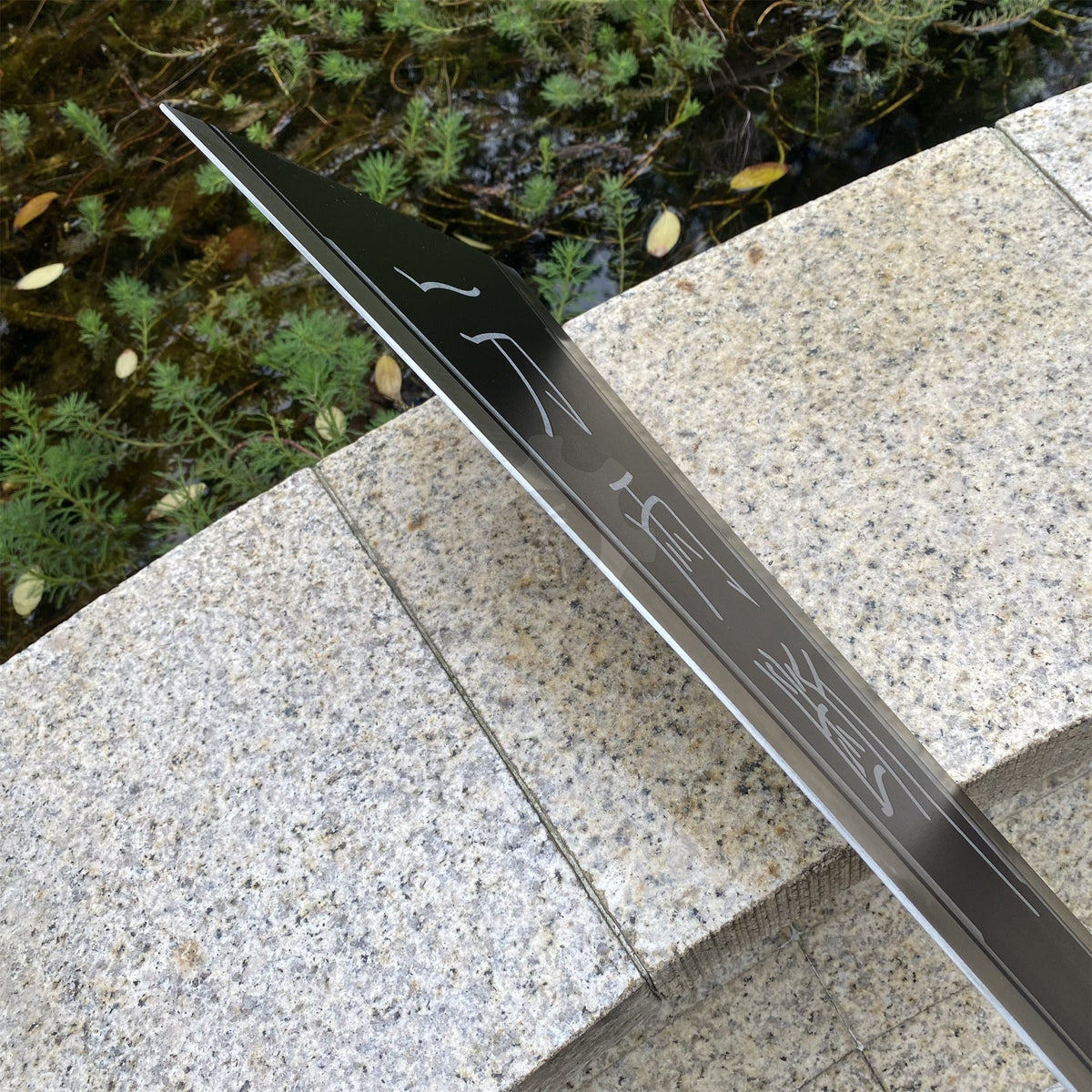Life-size Metal Hardedge Sword Replica - Tophatter Daily Deals