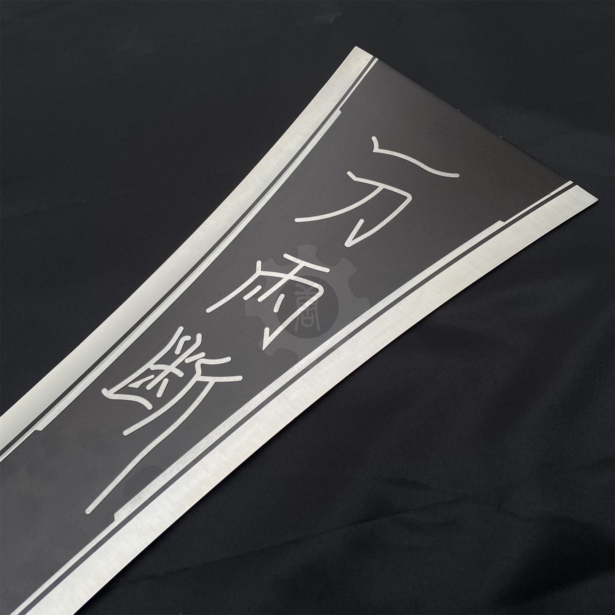 Life-size Metal Hardedge Sword Replica - Tophatter Daily Deals