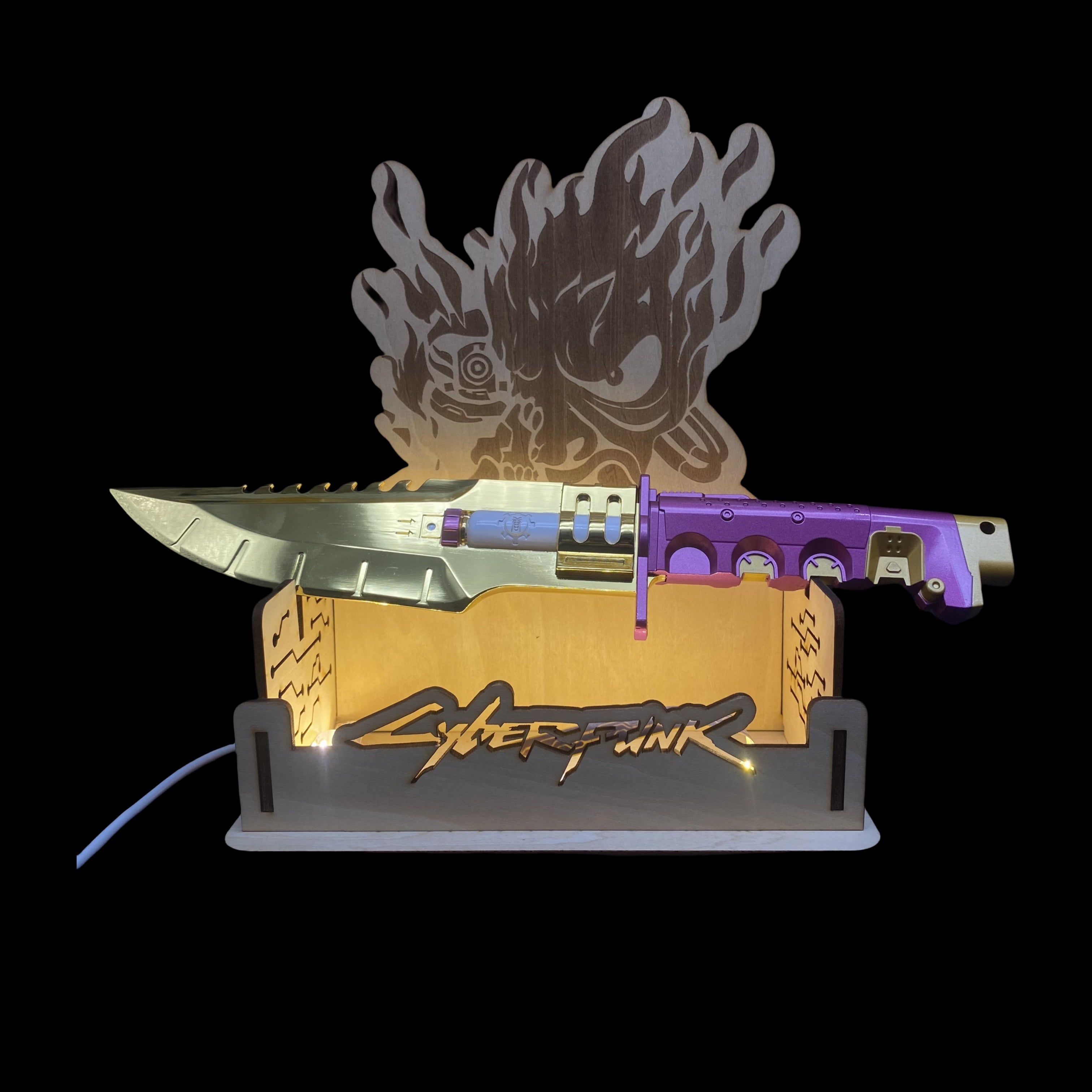 Headhunter Life Size Metal Replica With Stand B - Tophatter Daily Deals