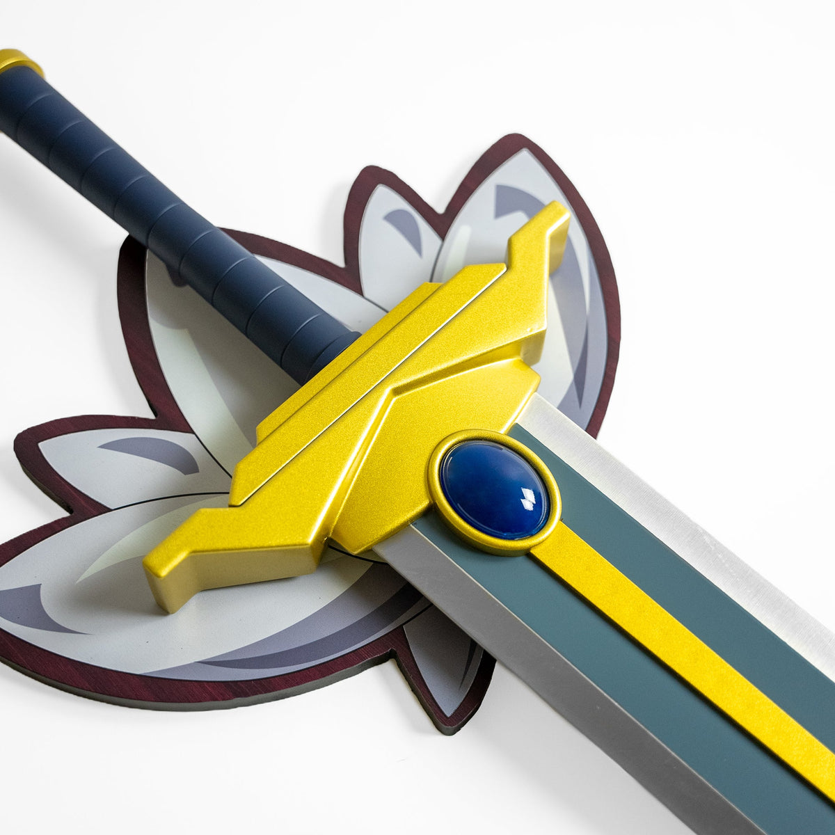Himmel's Hero Sword Anime Sword - Tophatter Daily Deals