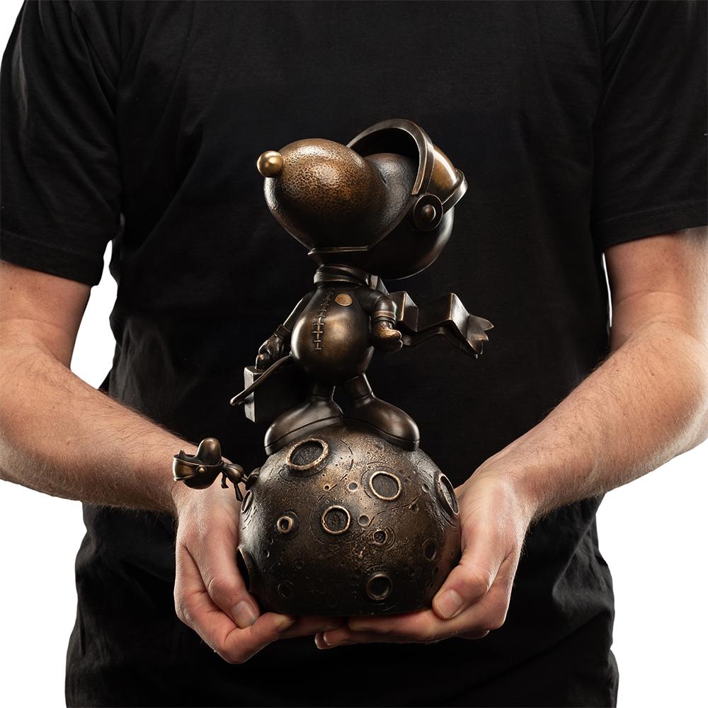 Peanuts - Snoopy: First Beagle on the Moon Limited Edition Bronze Statue | Weta Workshop Statue - Tophatter Daily Deals