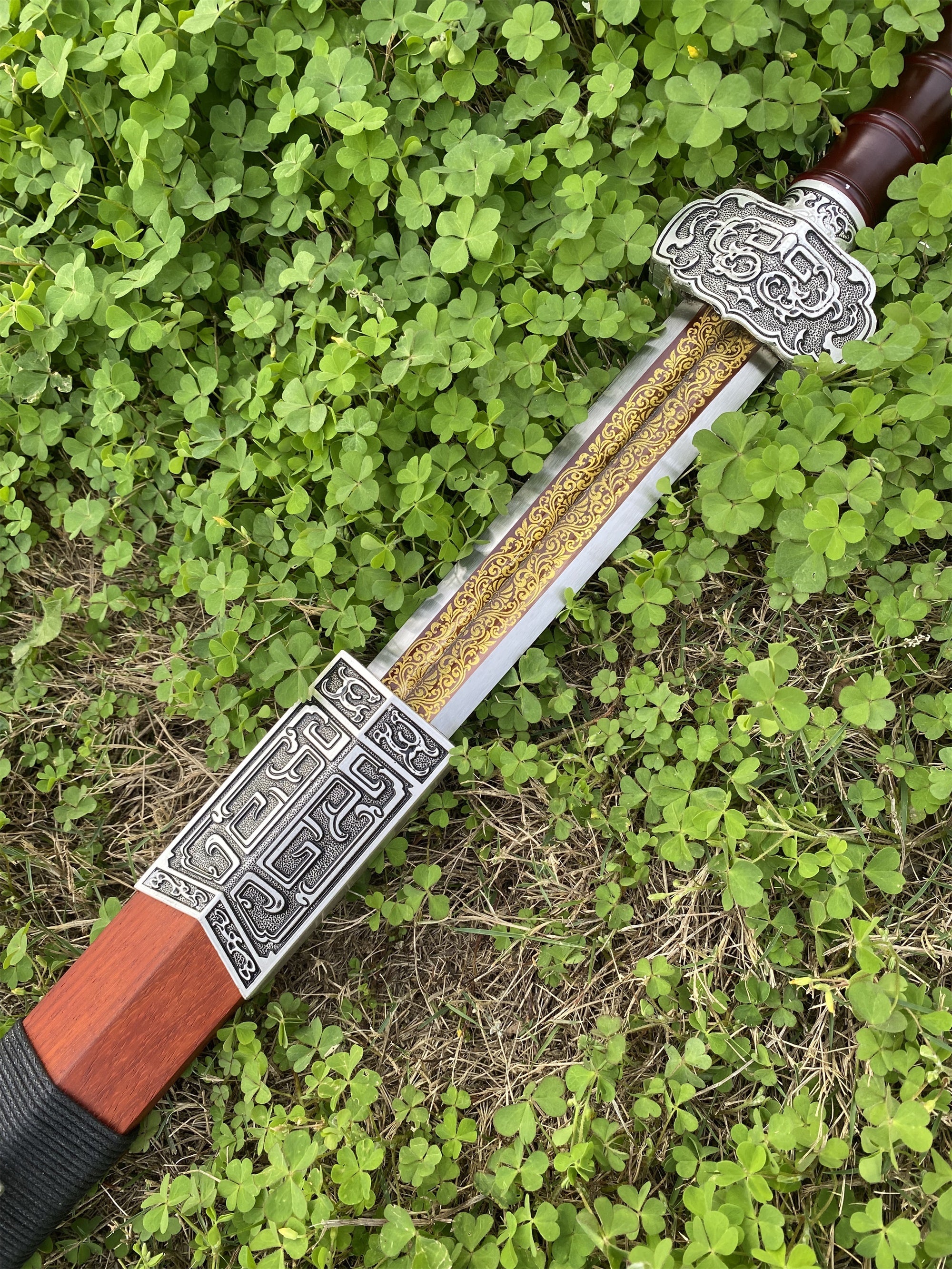 Chinese Ancient Life-size Holy Flame Han Sword Replica - Tophatter Daily Deals