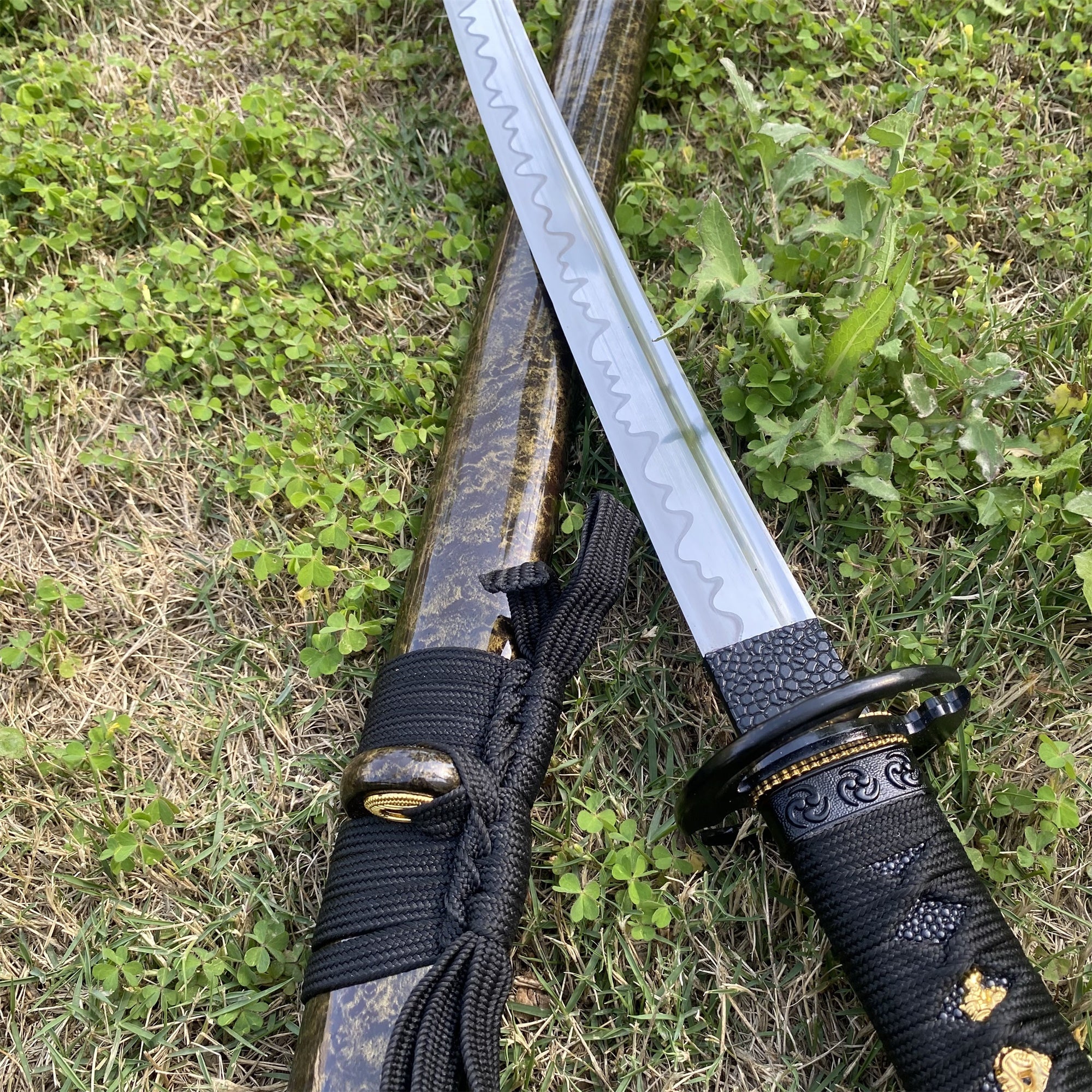 Japanese Traditional Katana Mitsudomoe Kamon Carbon Steel Blade - Tophatter Daily Deals