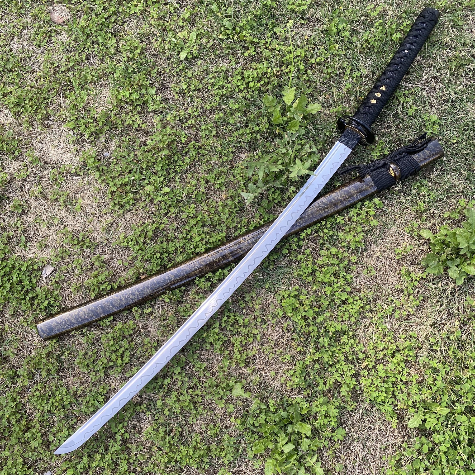 Japanese Traditional Katana Mitsudomoe Kamon Carbon Steel Blade - Tophatter Daily Deals