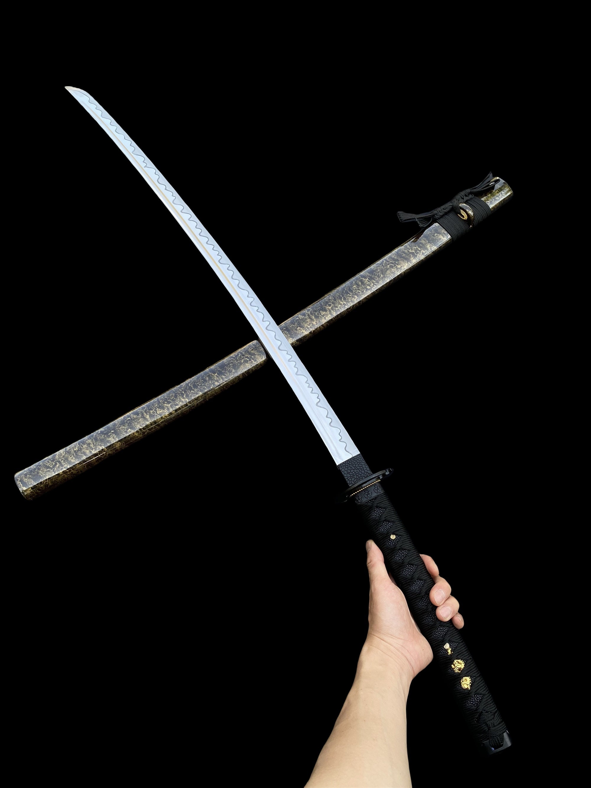 Japanese Traditional Katana Mitsudomoe Kamon Carbon Steel Blade - Tophatter Daily Deals