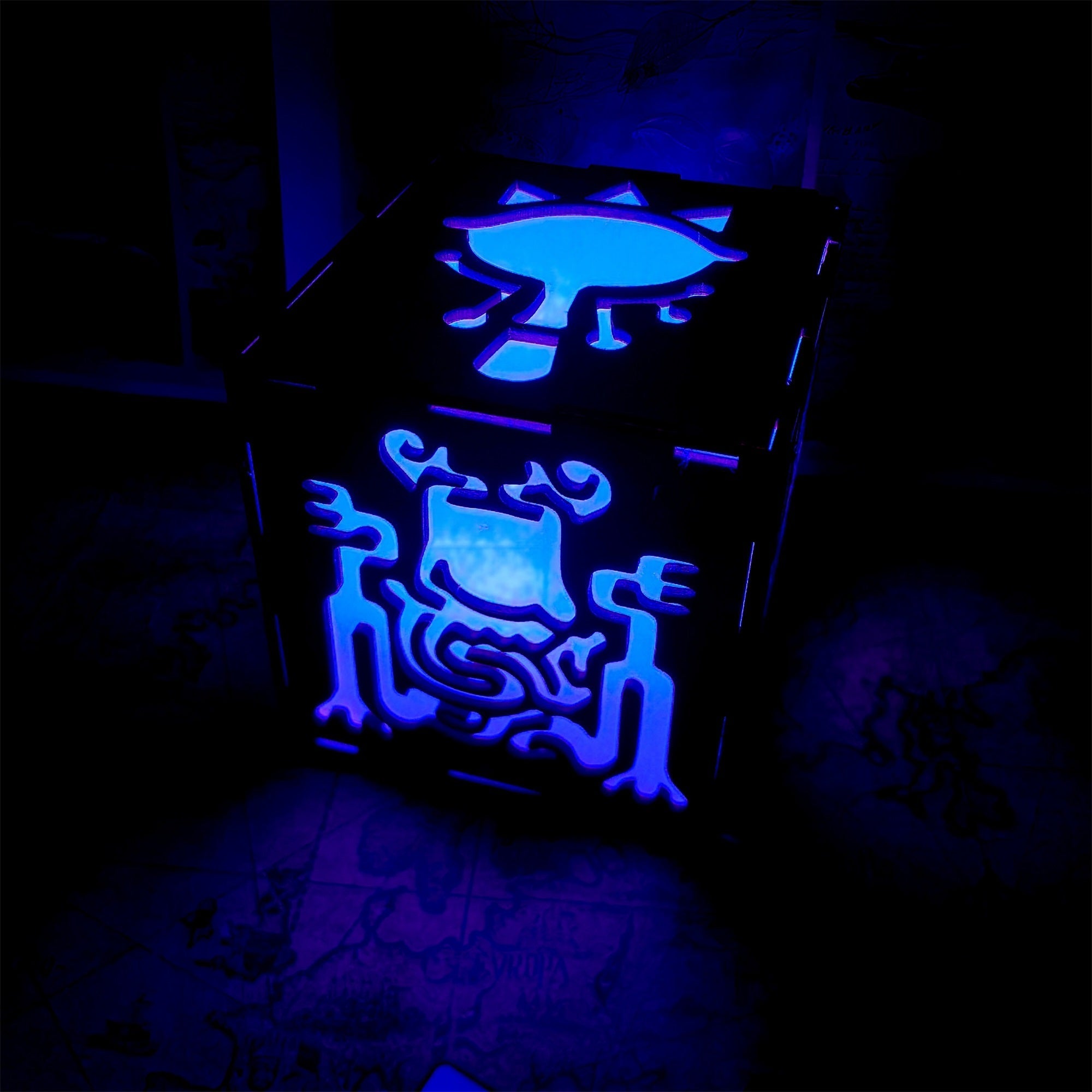 Link Master Icon Wooden Cube Light Game Desk Decor - Tophatter Daily Deals