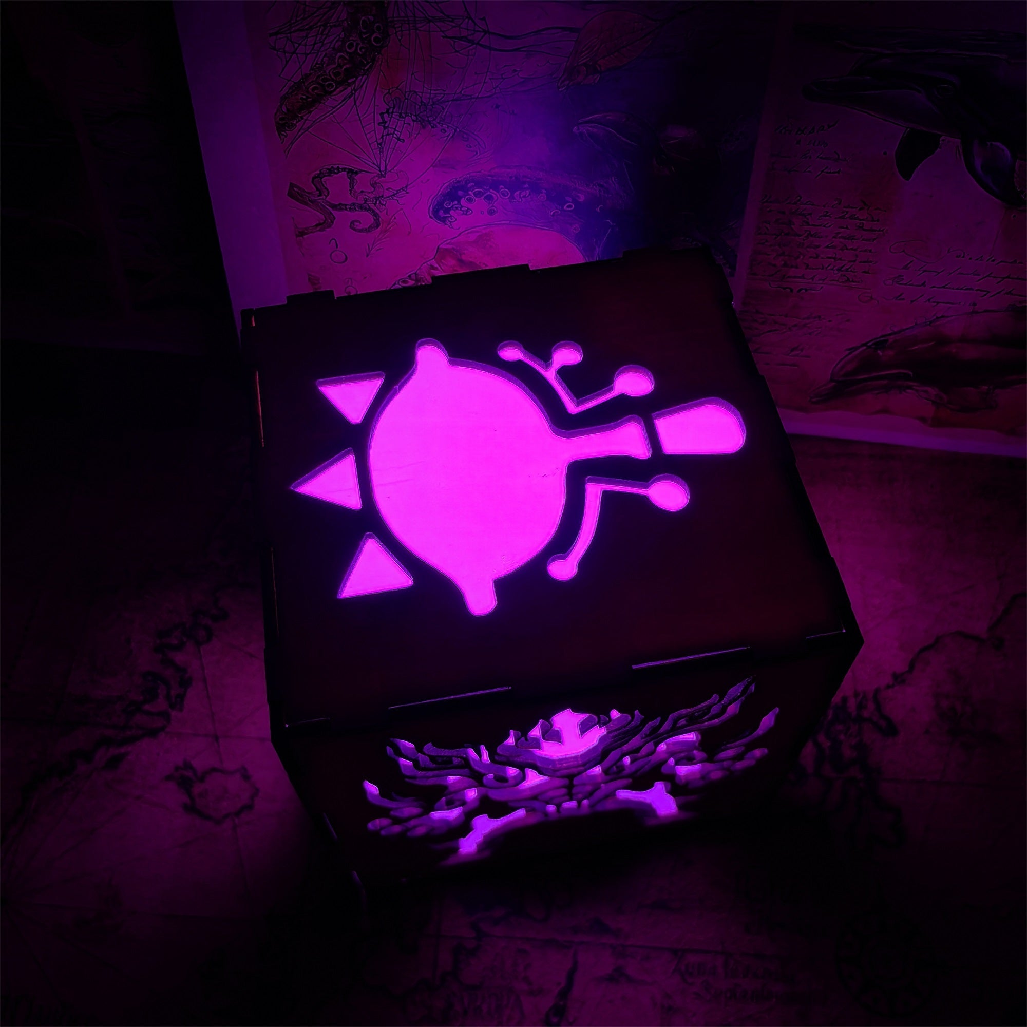 Link Master Icon Wooden Cube Light Game Desk Decor - Tophatter Daily Deals