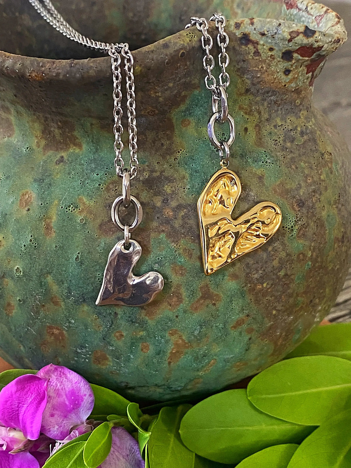 REBEL HEART NECKLACE Necklaces - Tophatter Daily Deals