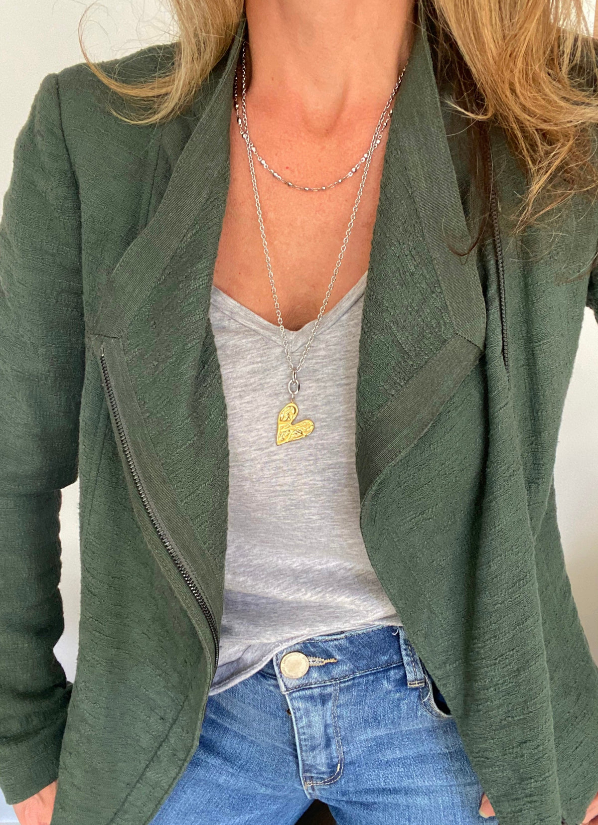 REBEL HEART NECKLACE Necklaces - Tophatter Daily Deals