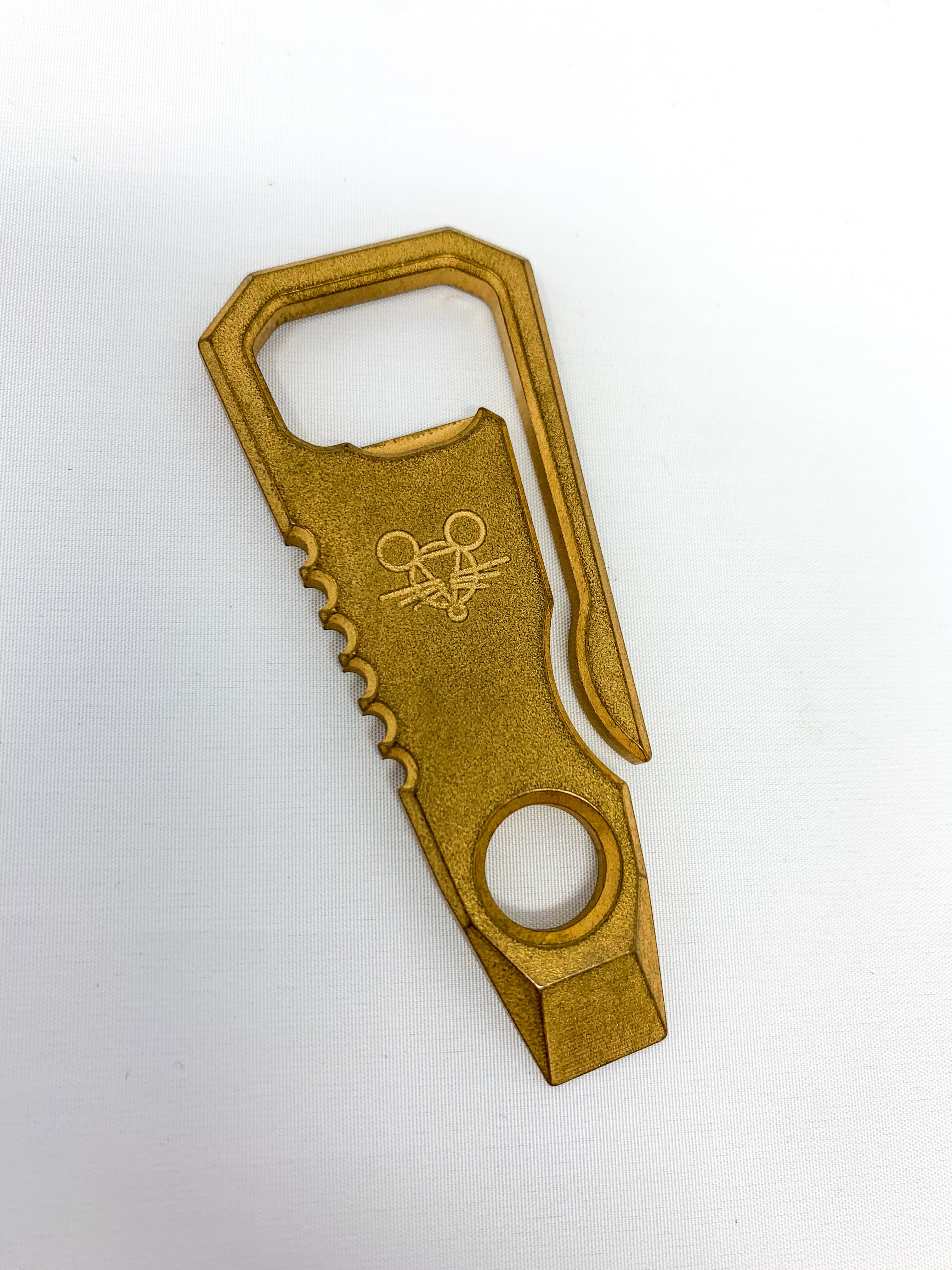 GiantMouse Caplifter/Prybar - Bronze Knives - Tophatter Daily Deals