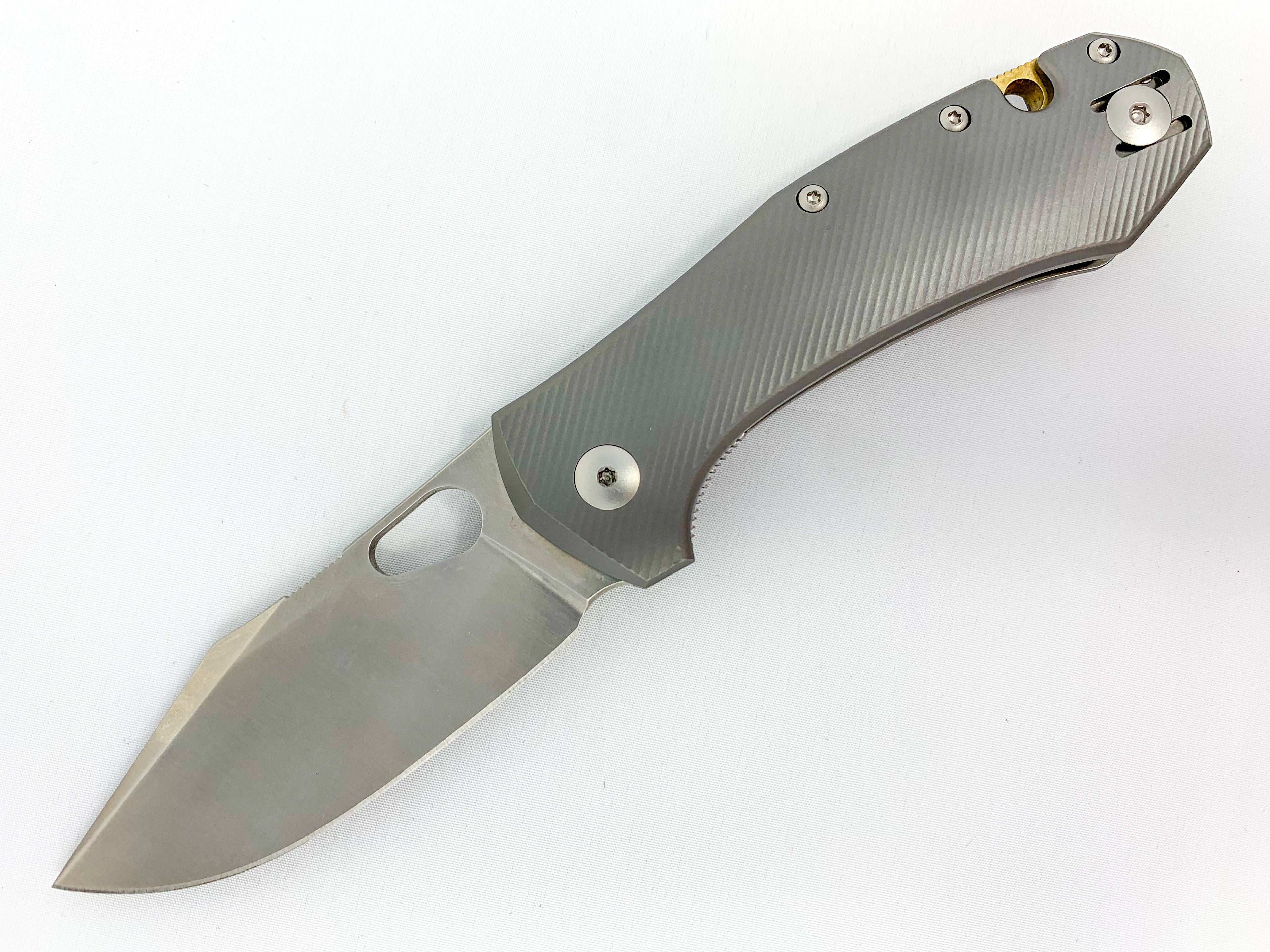 GiantMouse ACE Atelier - "Mini Grand" - Milled Titanium - ELMAX Collectors - Tophatter Daily Deals